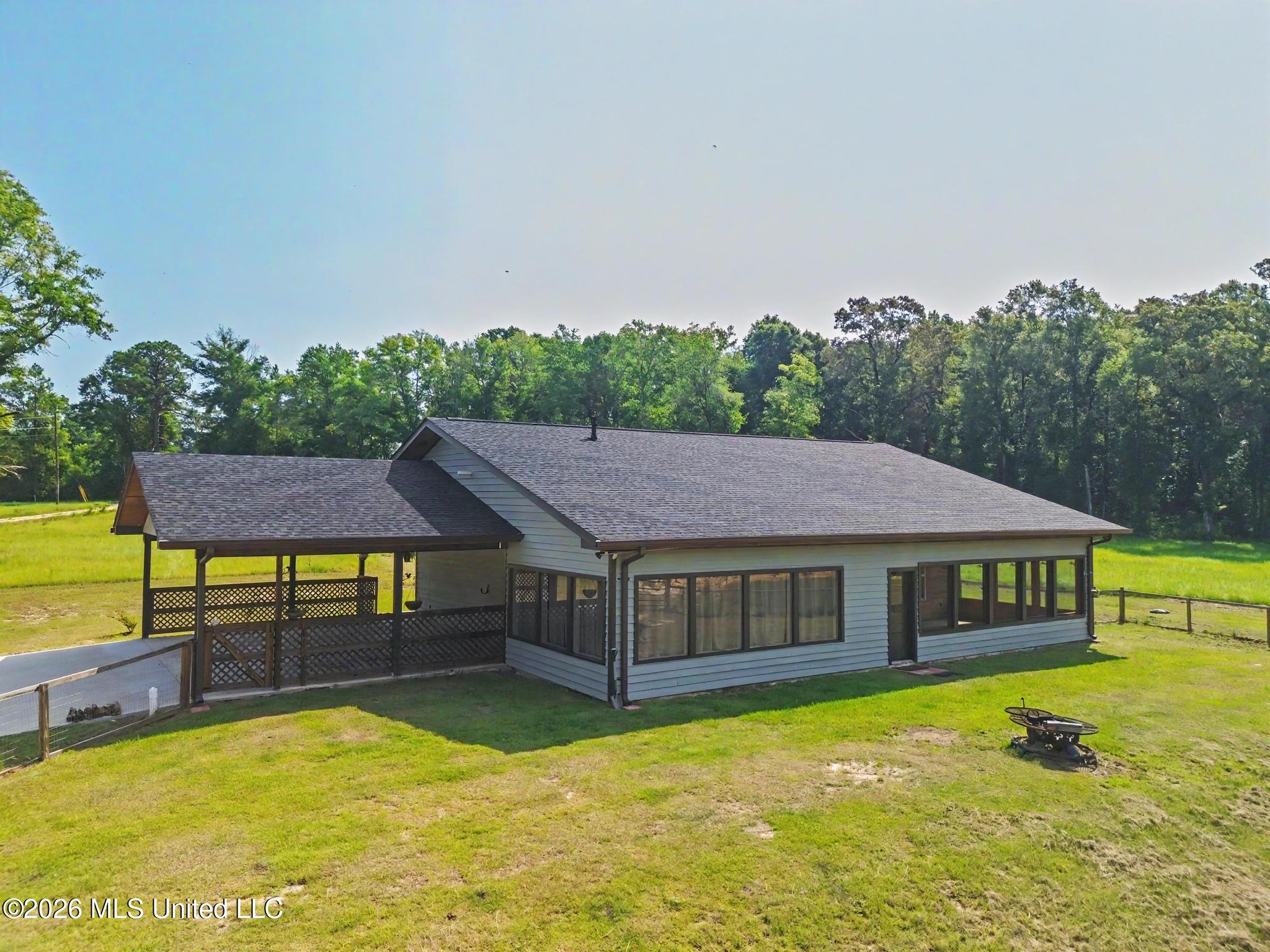 432 Paramount Church Road Property Photo 2