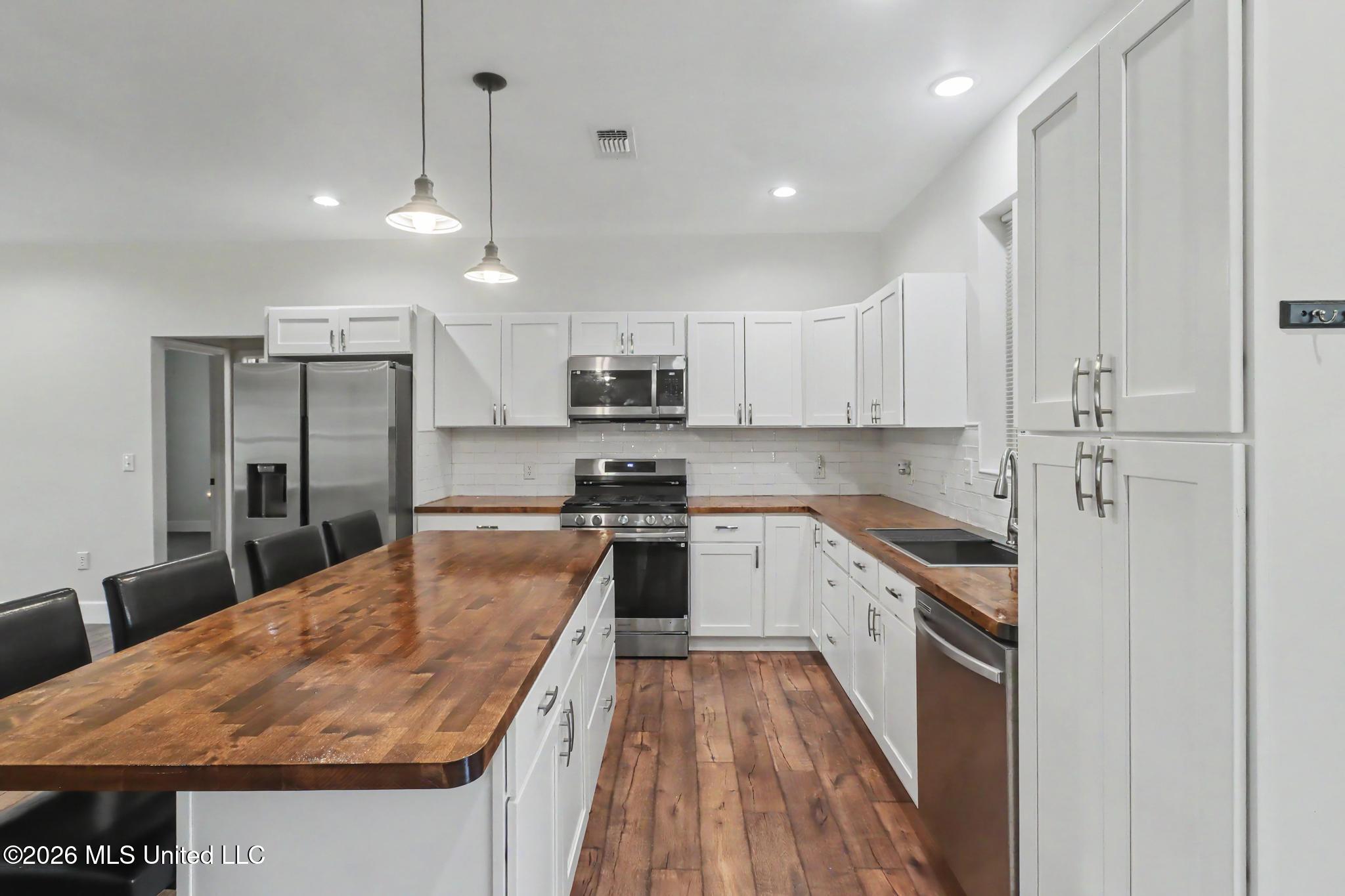 432 Paramount Church Road Property Photo 6