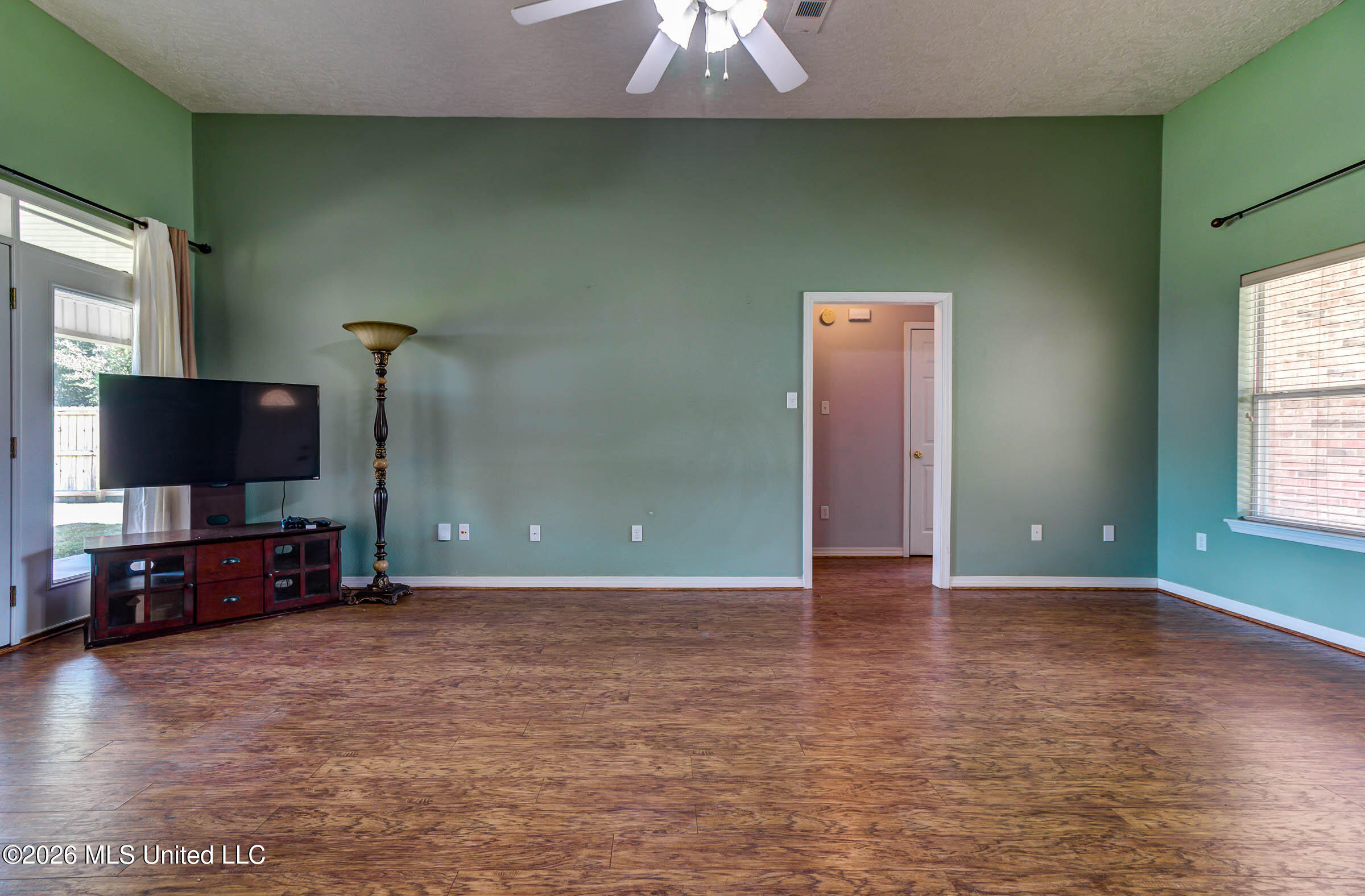 3424 N 9th Street Property Photo 5