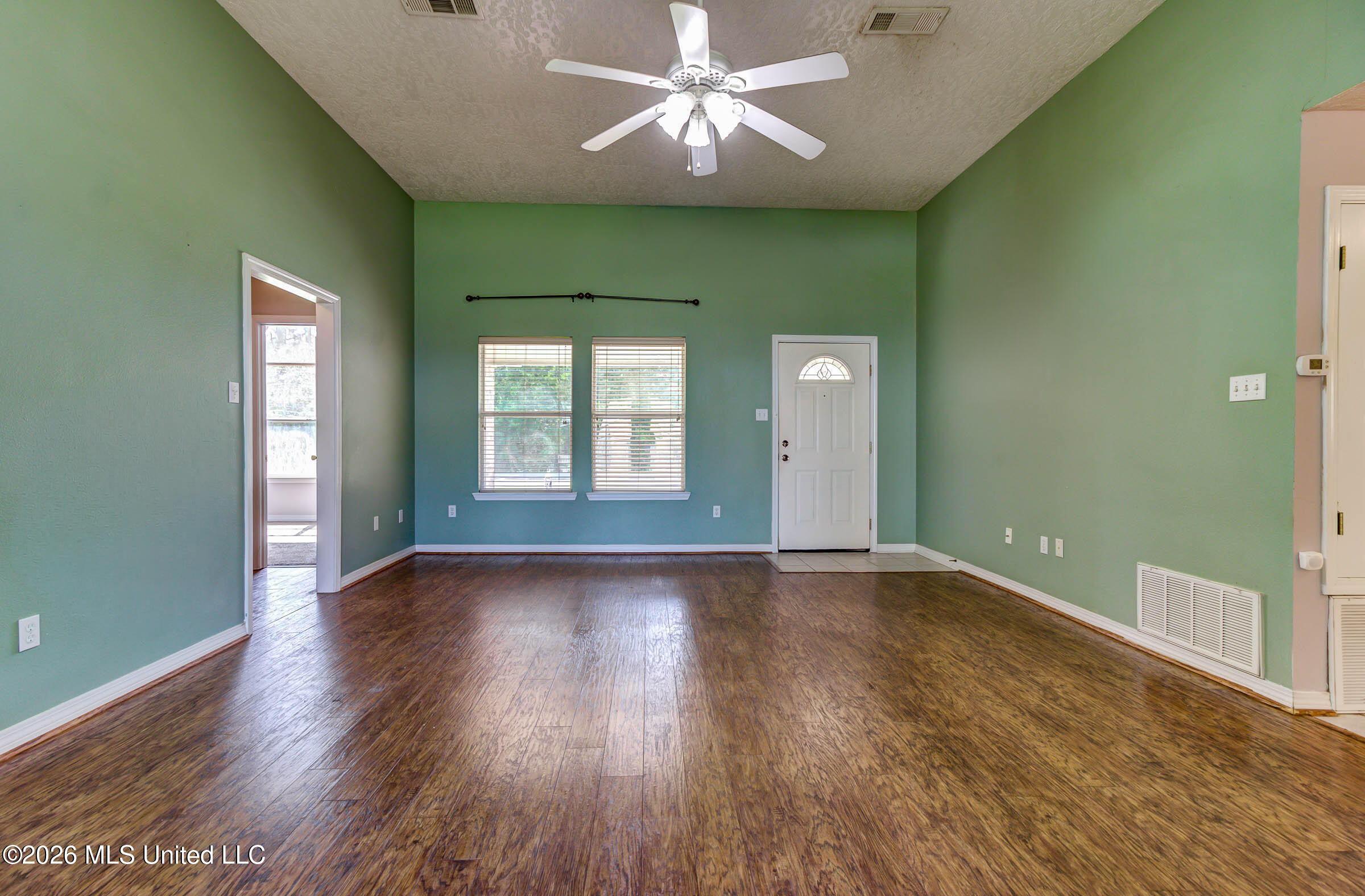 3424 N 9th Street Property Photo 6
