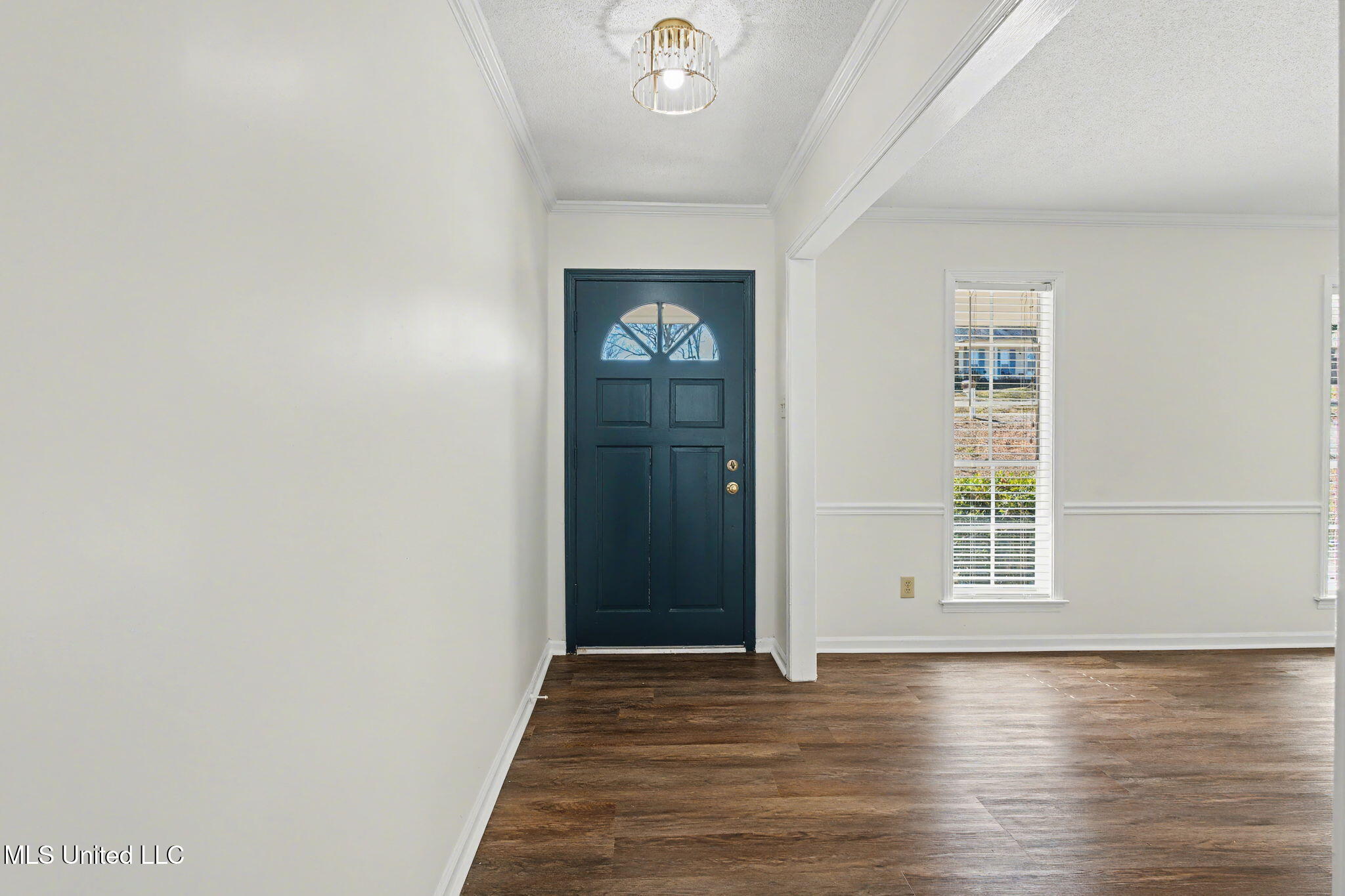 4490 S Big Horn Drive Property Photo 4