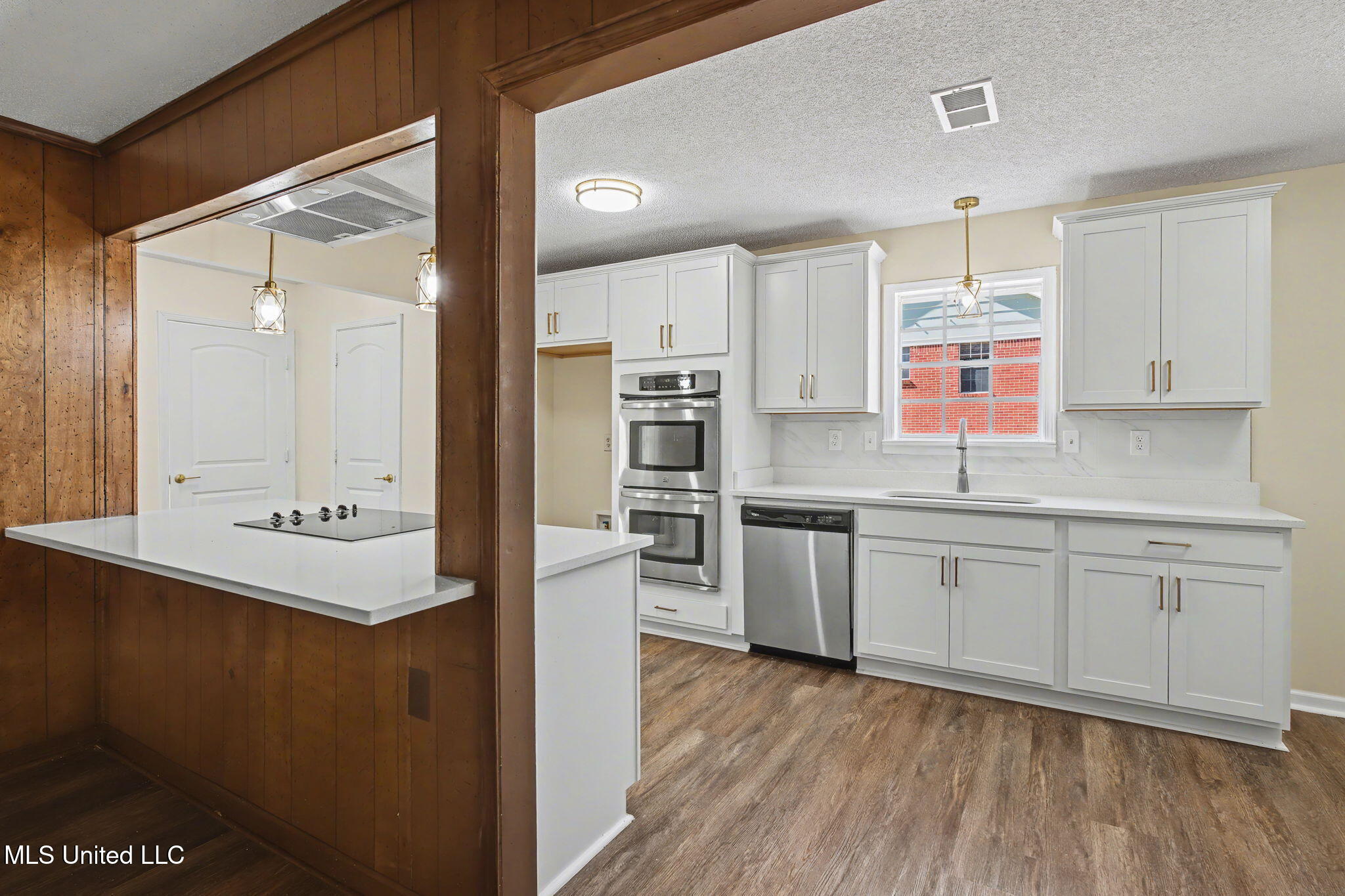 4490 S Big Horn Drive Property Photo 10