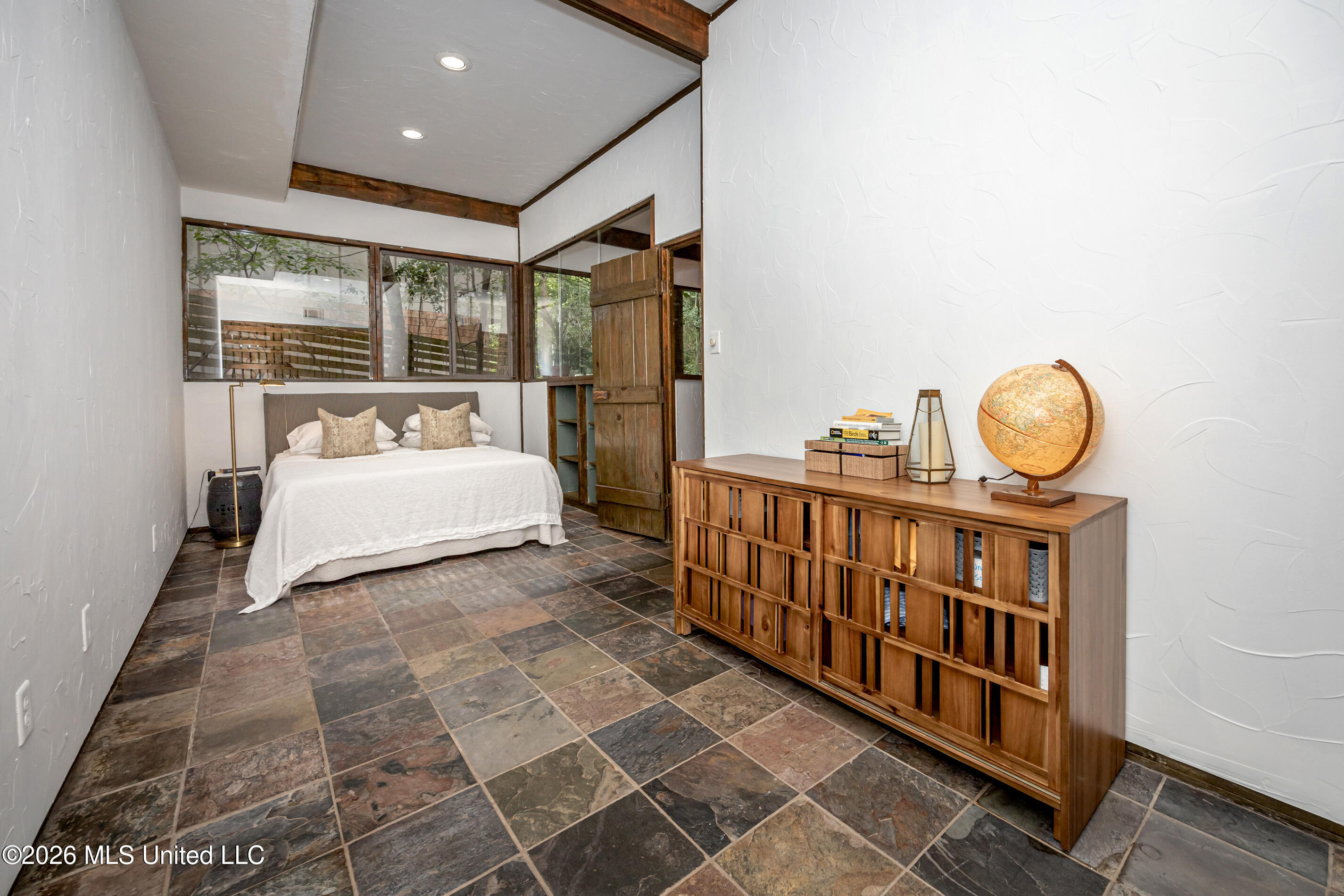 1103 Le Voyageur Drive Property Photo 88