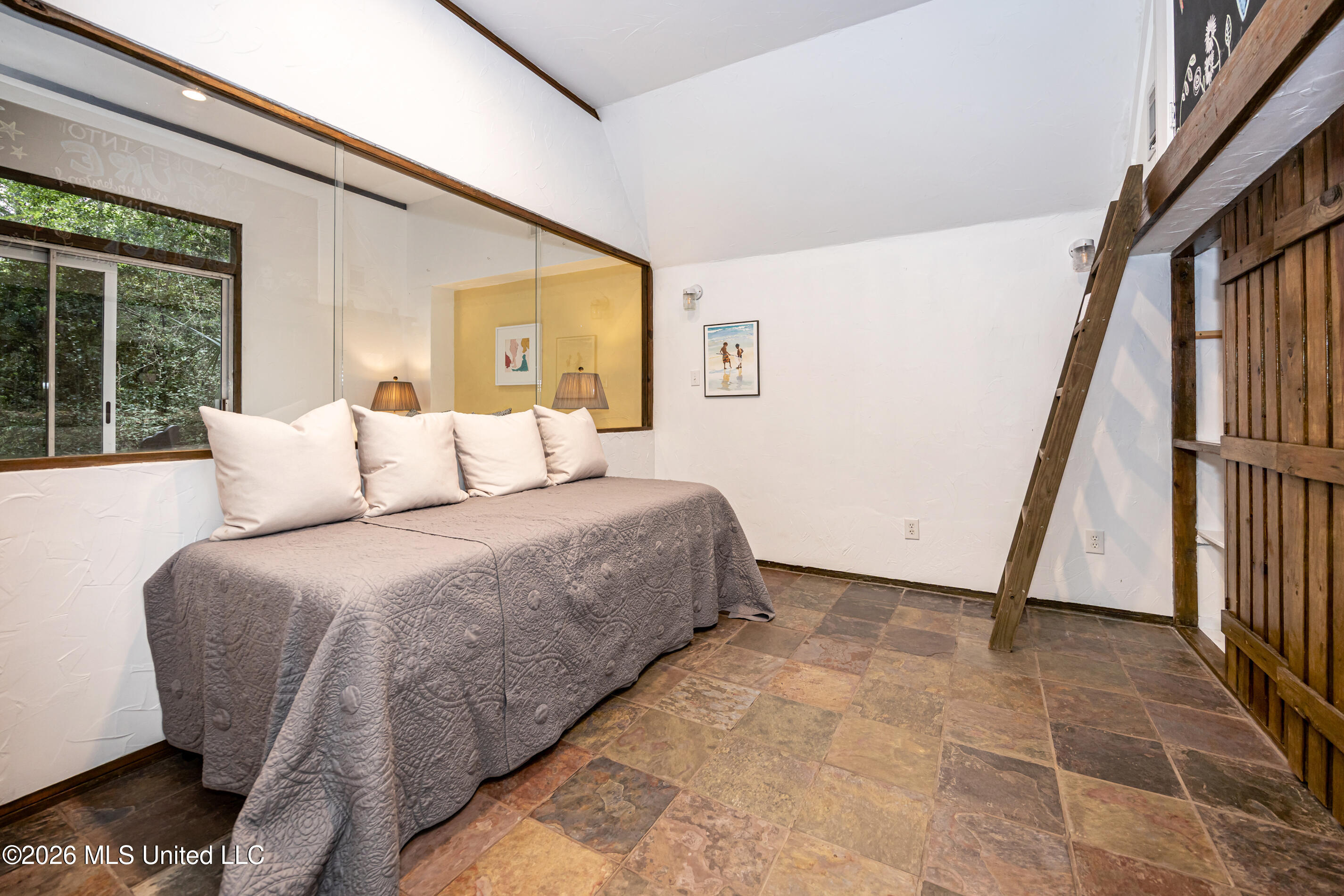 1103 Le Voyageur Drive Property Photo 102