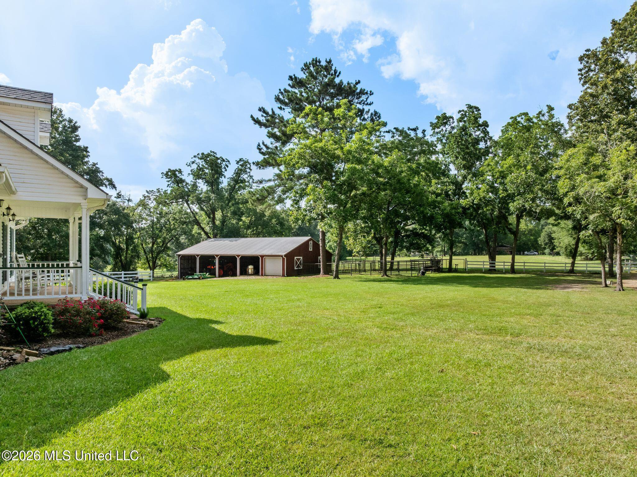 2111 Old Brookhaven Road Property Photo 6