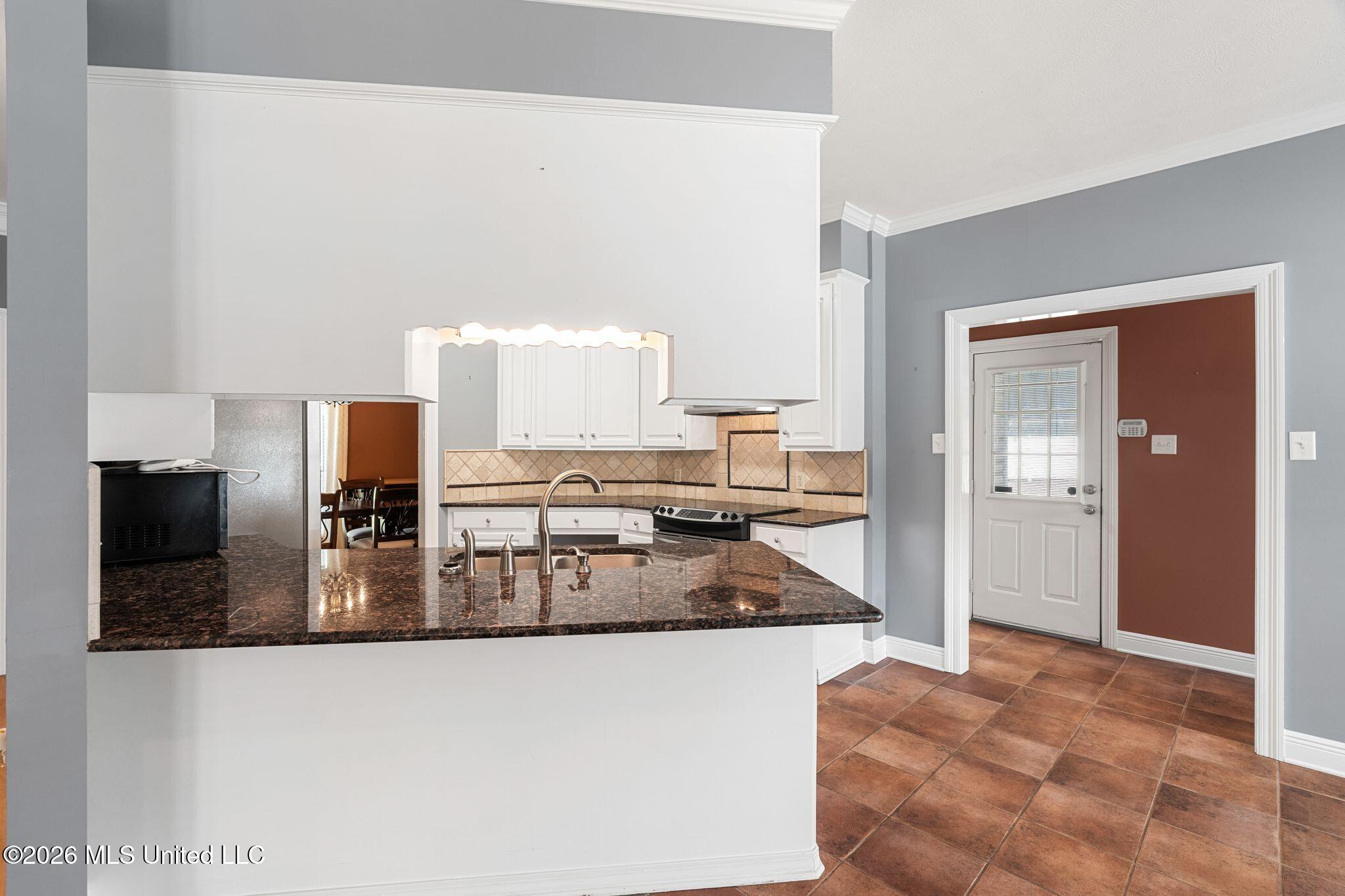 2111 Old Brookhaven Road Property Photo 14