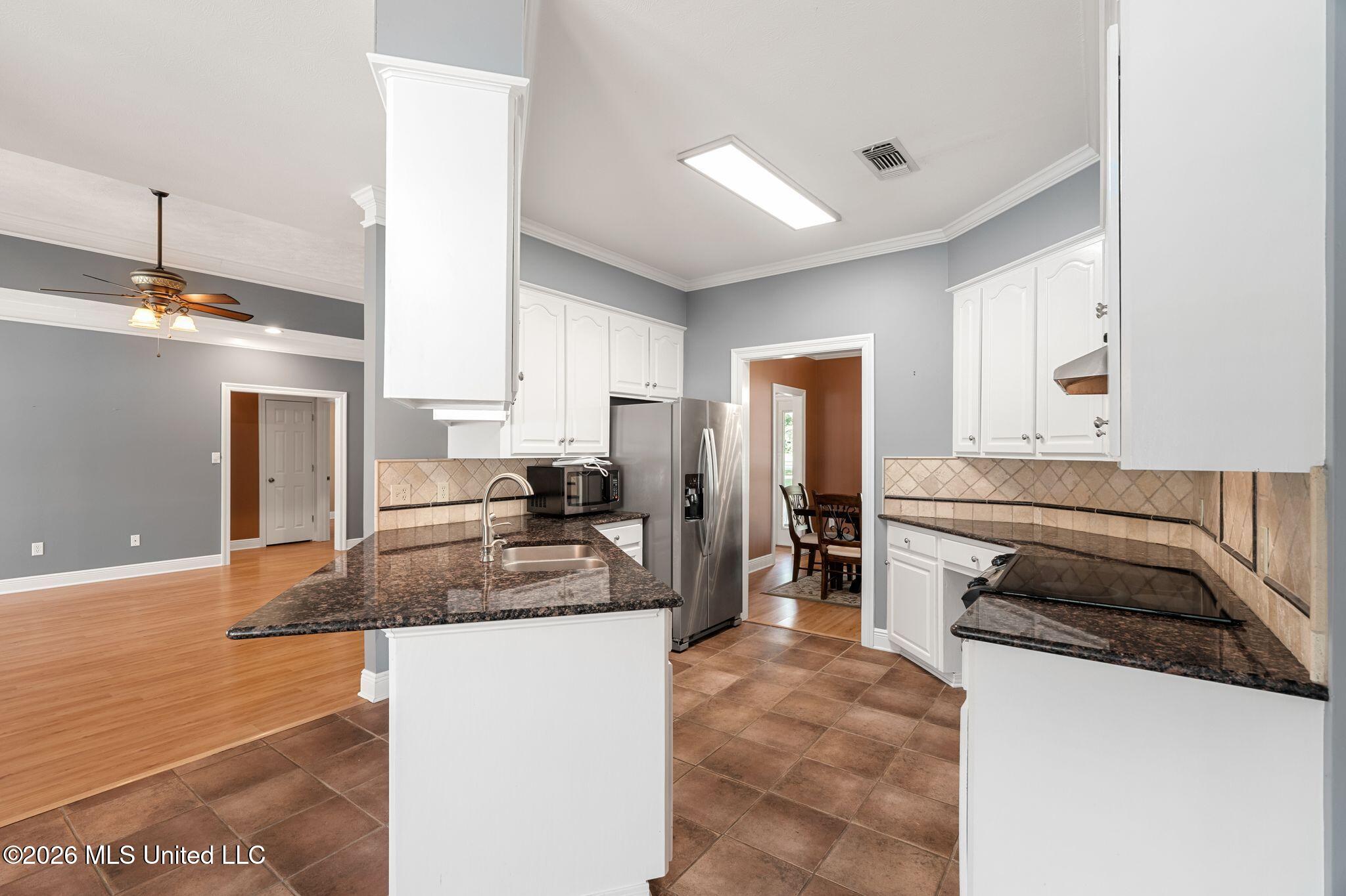 2111 Old Brookhaven Road Property Photo 15