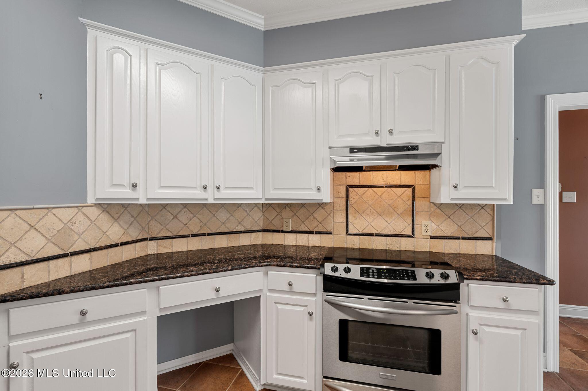 2111 Old Brookhaven Road Property Photo 18