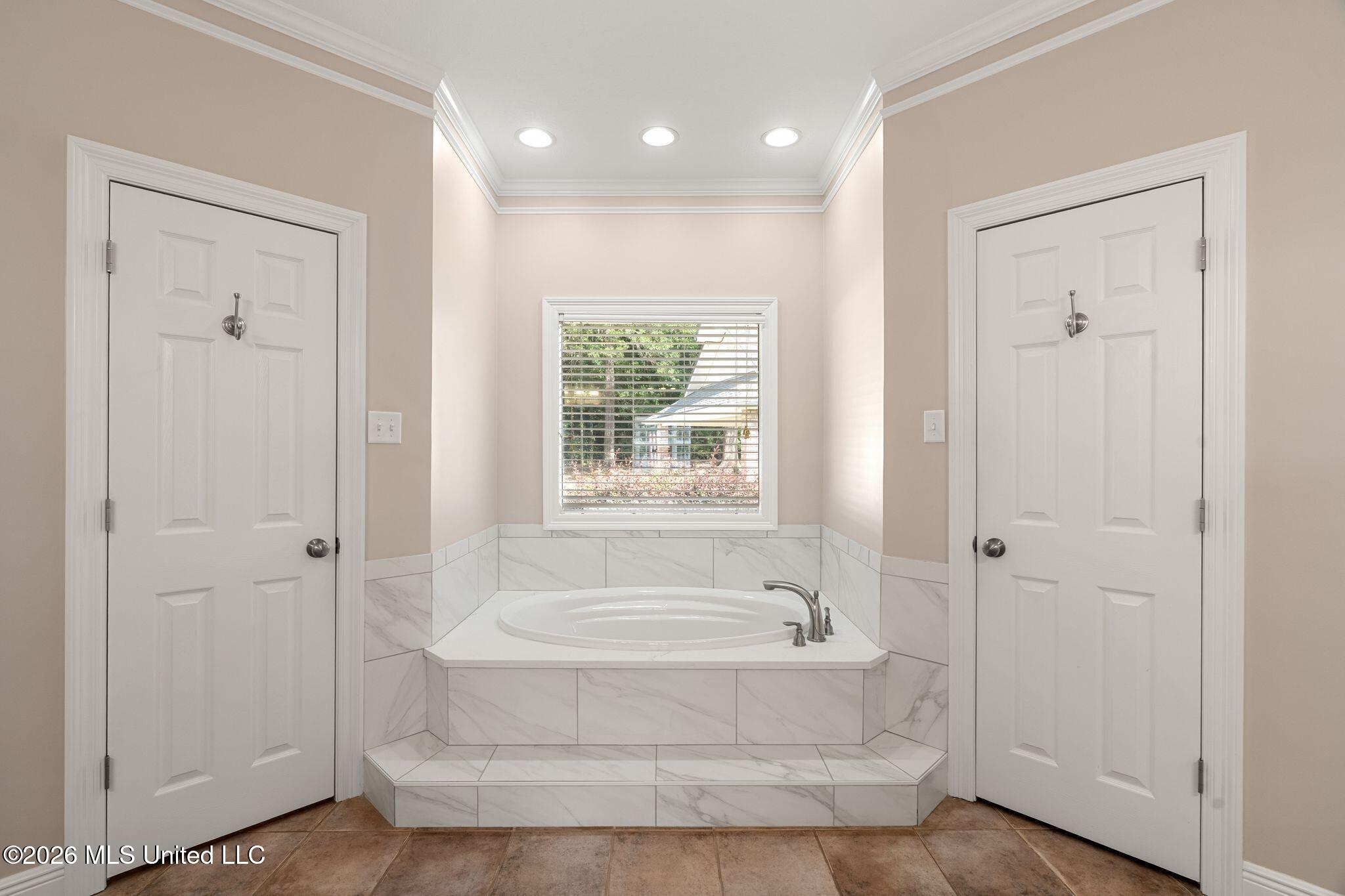 2111 Old Brookhaven Road Property Photo 26