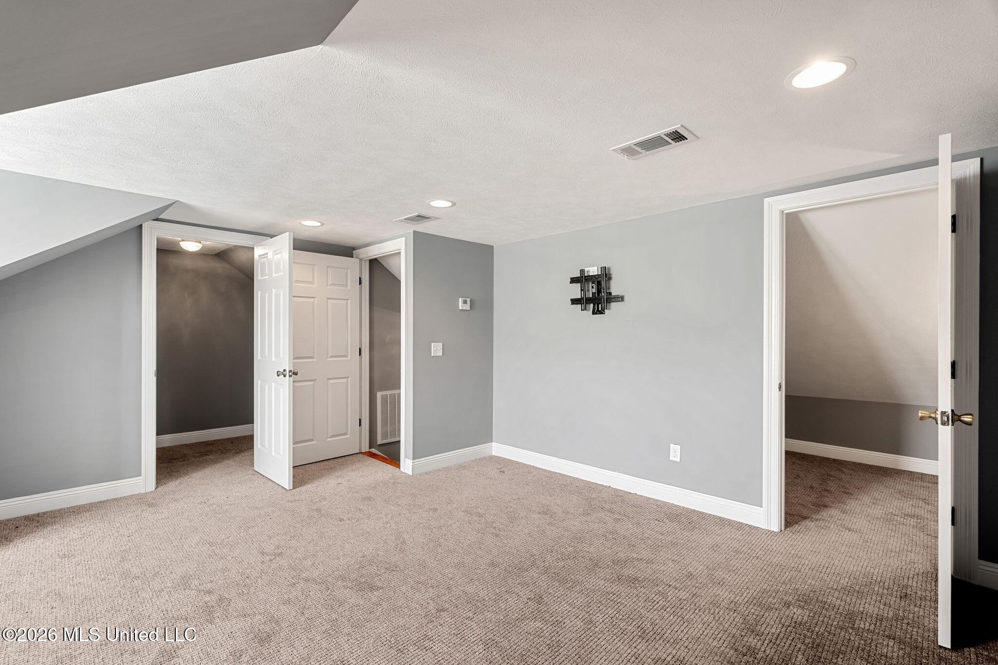 2111 Old Brookhaven Road Property Photo 39