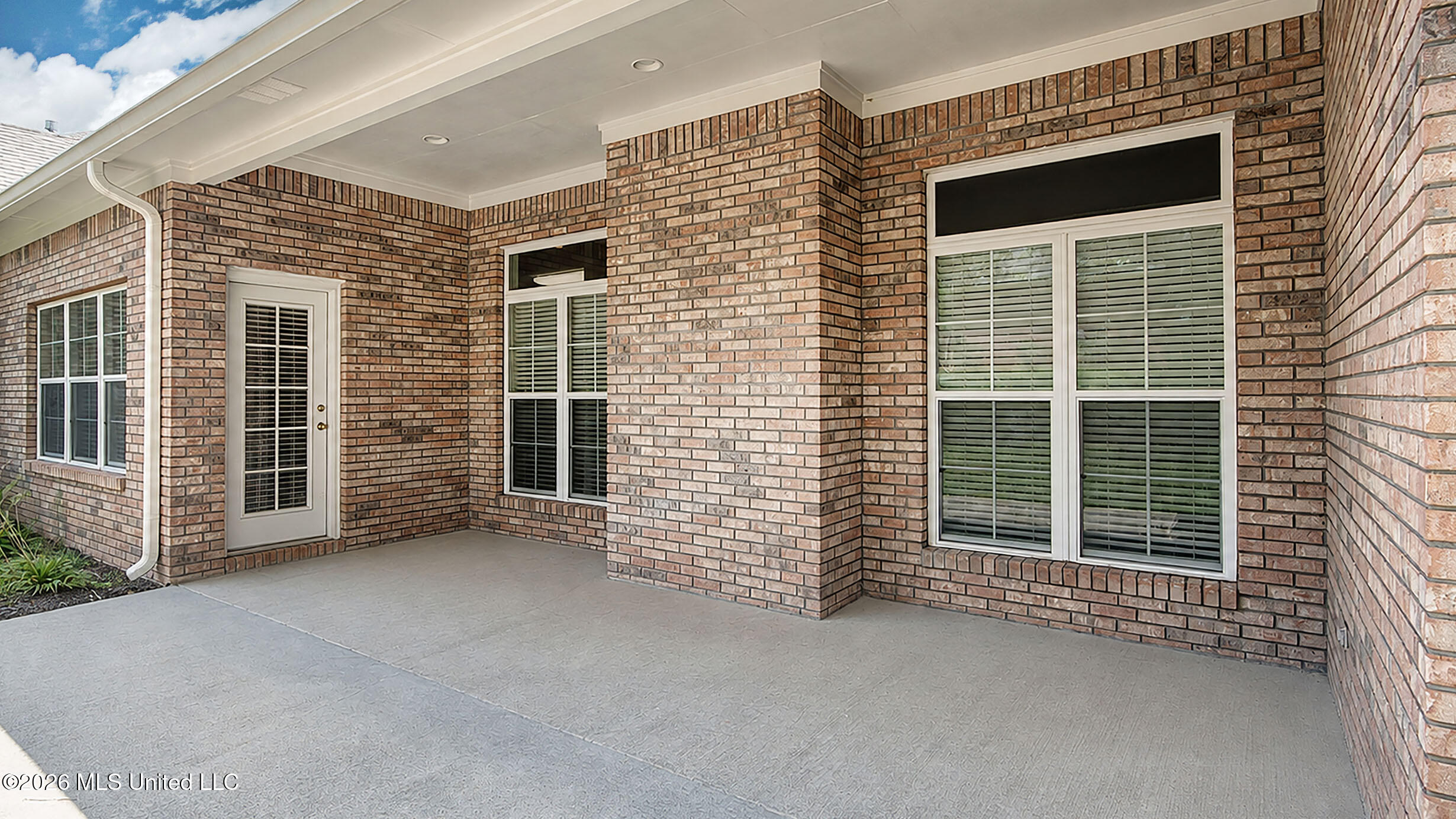 101 Chianti Cove Property Photo 5