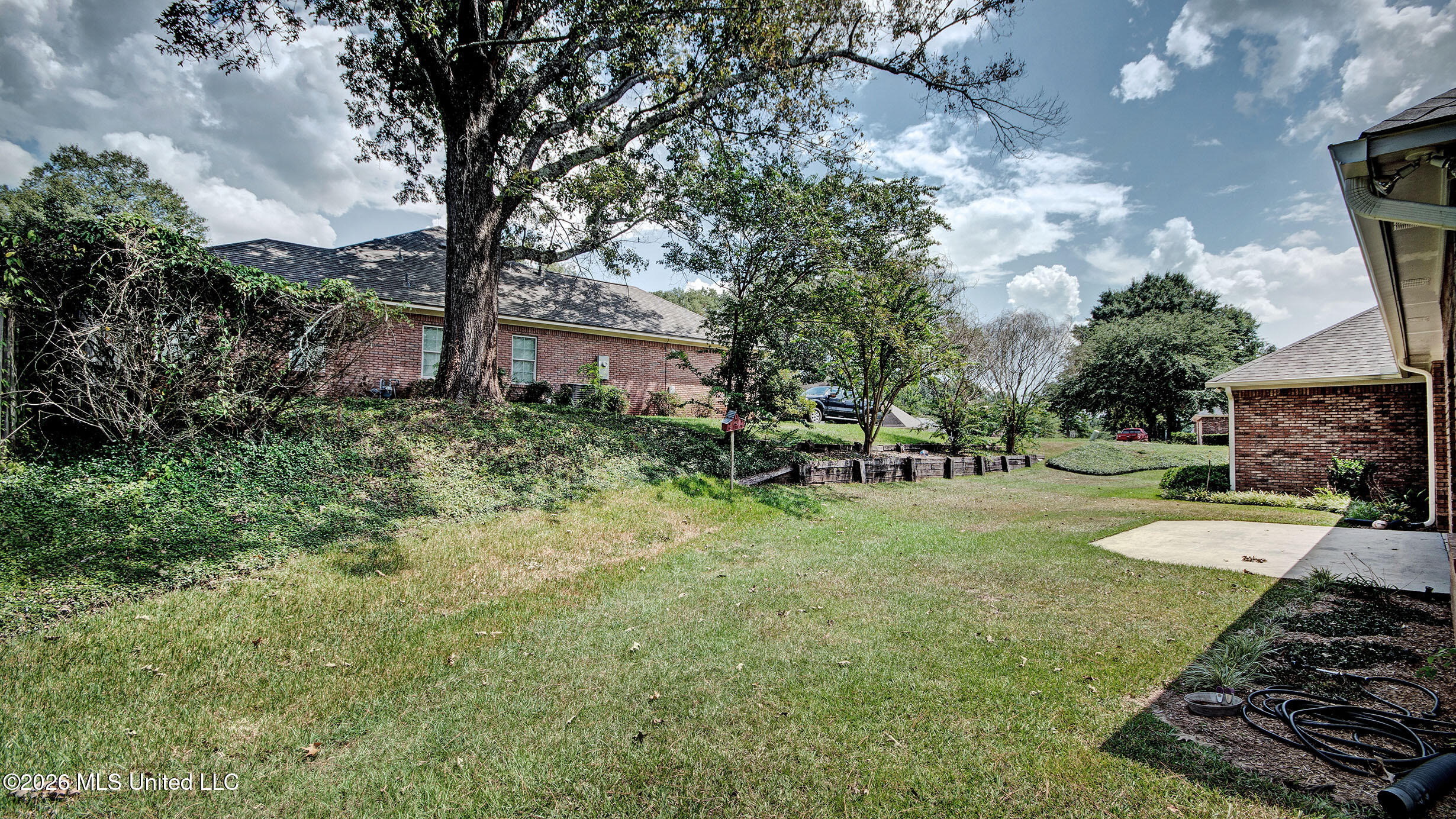 101 Chianti Cove Property Photo 7
