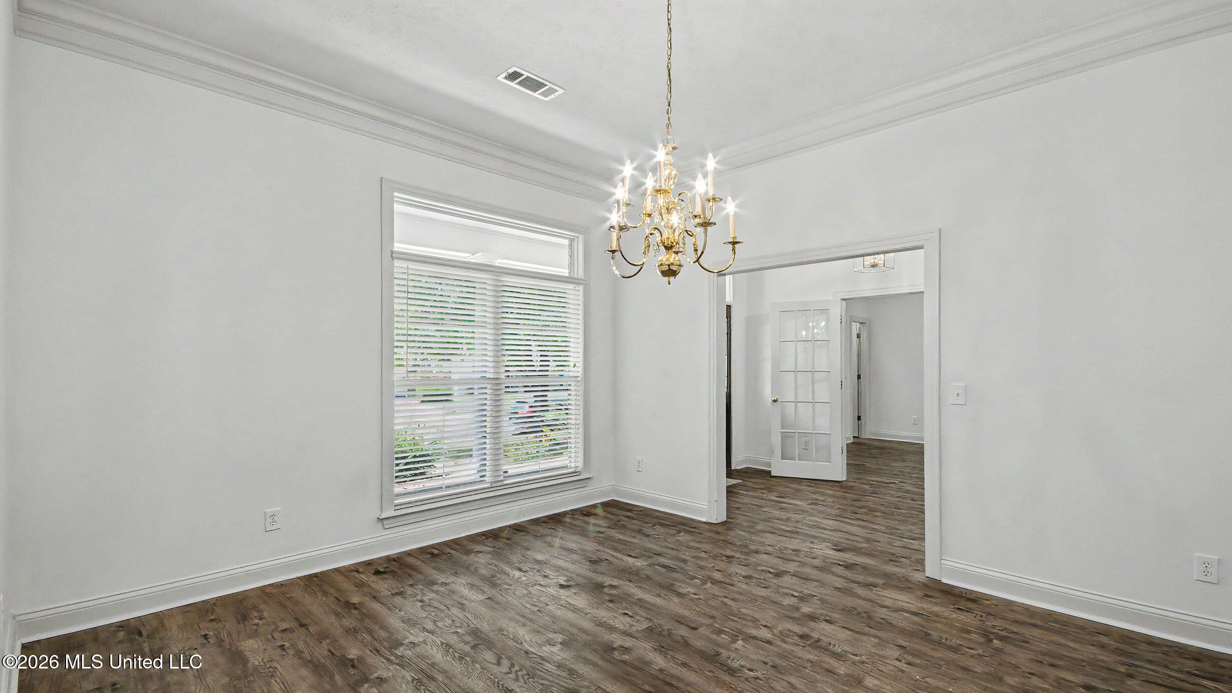 101 Chianti Cove Property Photo 10