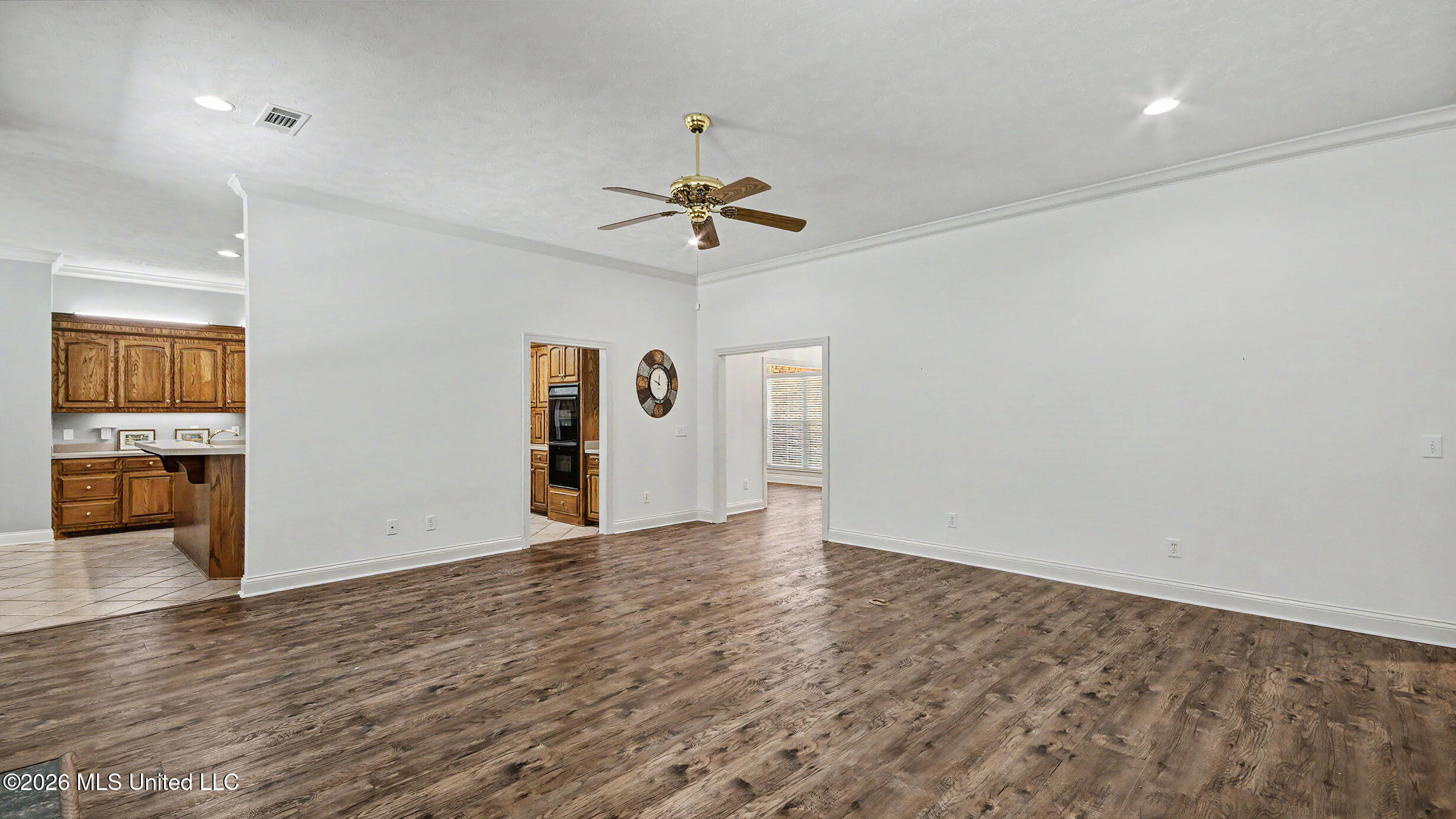 101 Chianti Cove Property Photo 15
