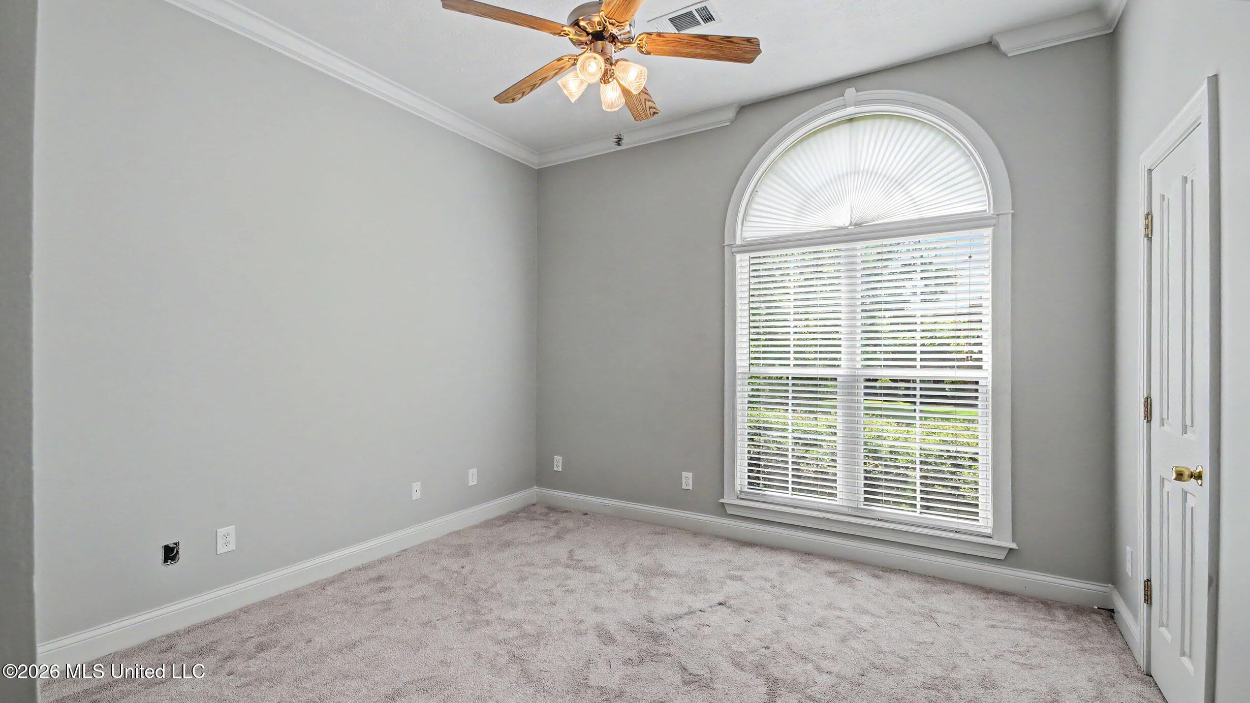 101 Chianti Cove Property Photo 27