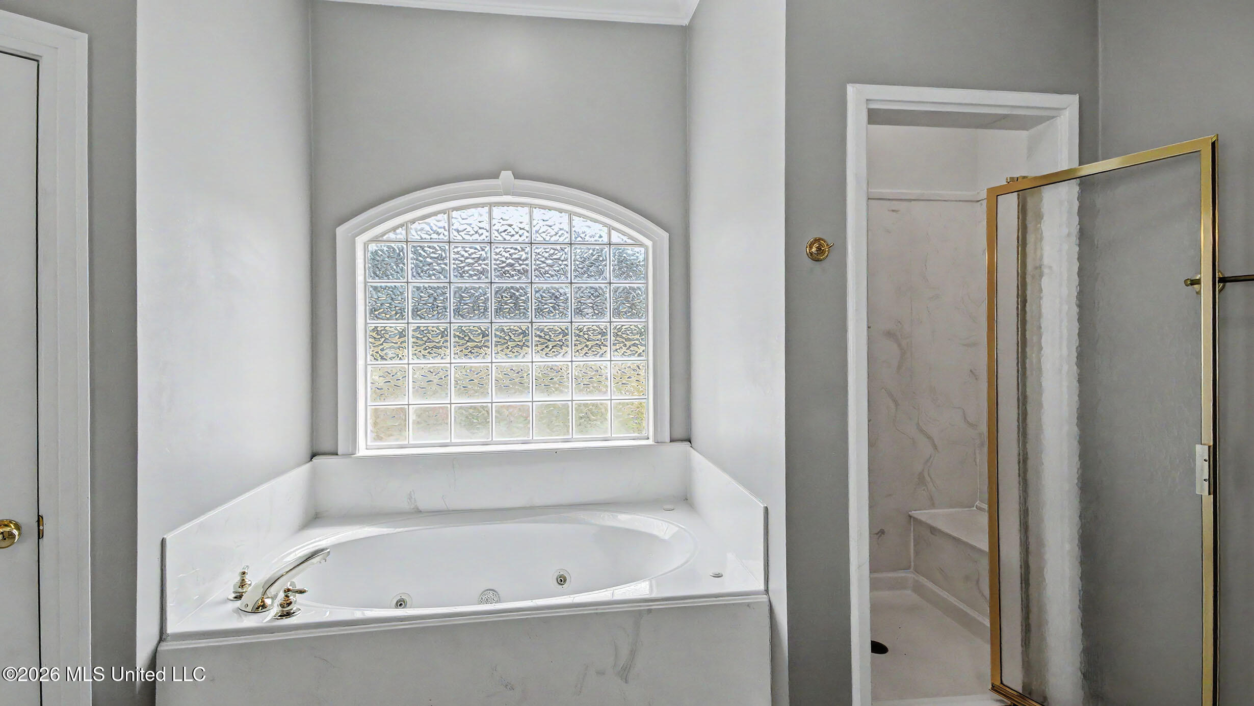 101 Chianti Cove Property Photo 37