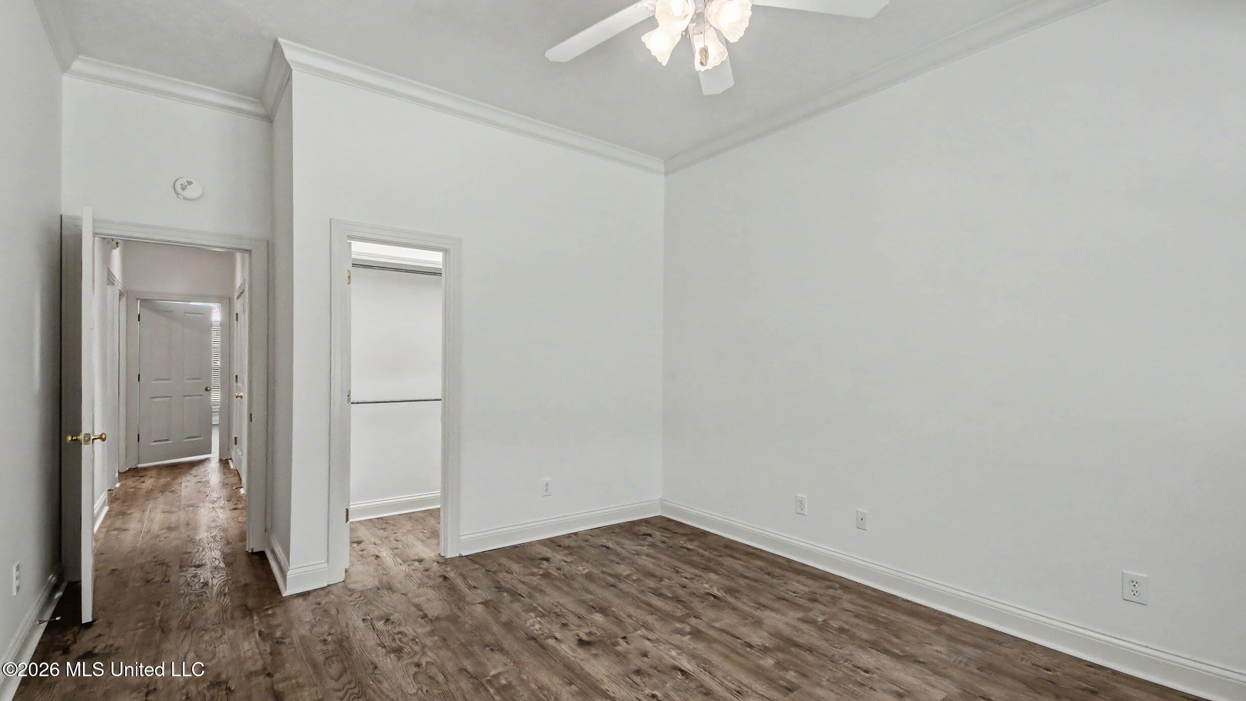 101 Chianti Cove Property Photo 44