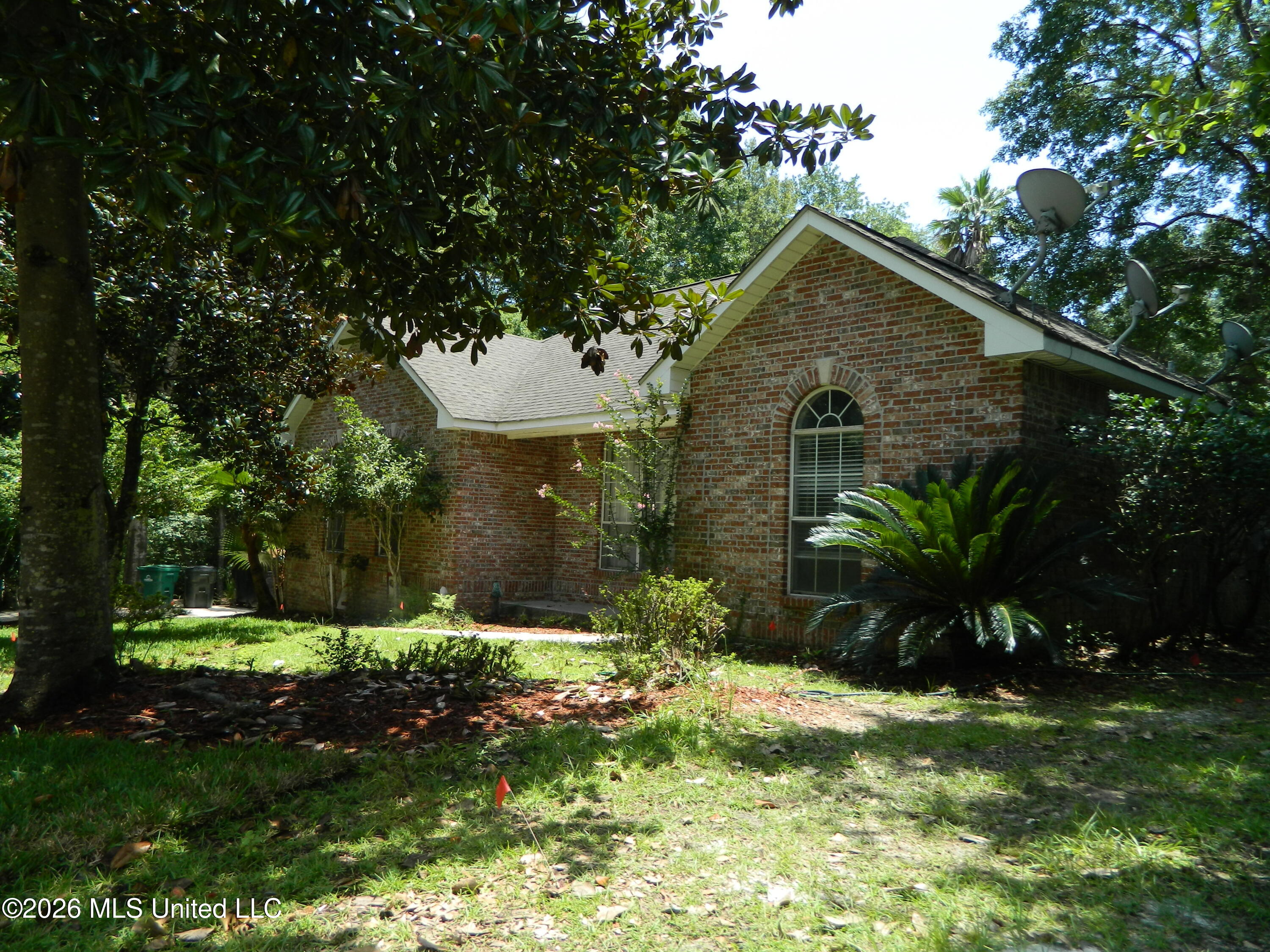 544 Hoaka Lane Property Photo 4
