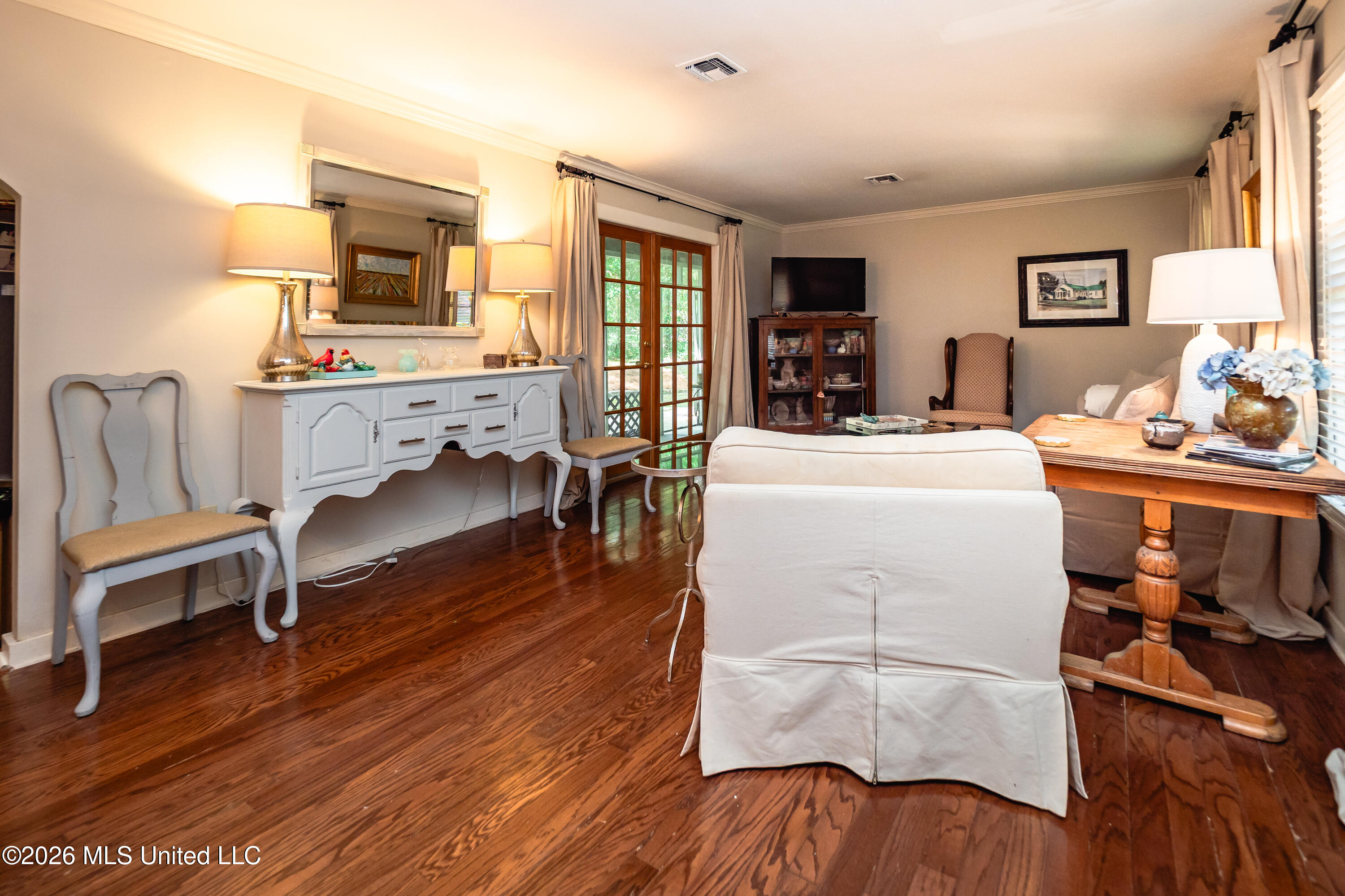 1683 Wilhurst Street Property Photo 6