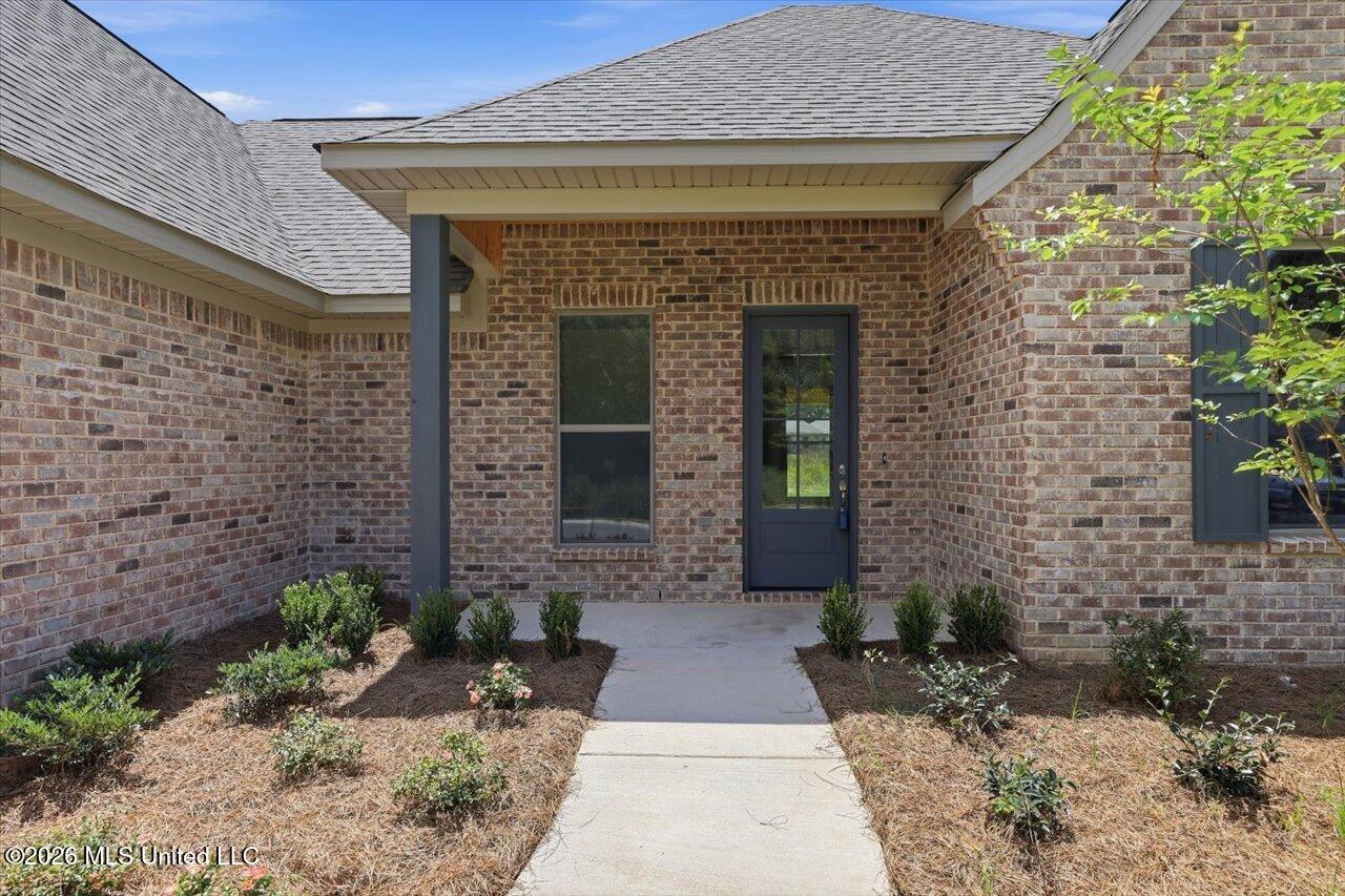 138 Stapleton Drive Property Photo 3