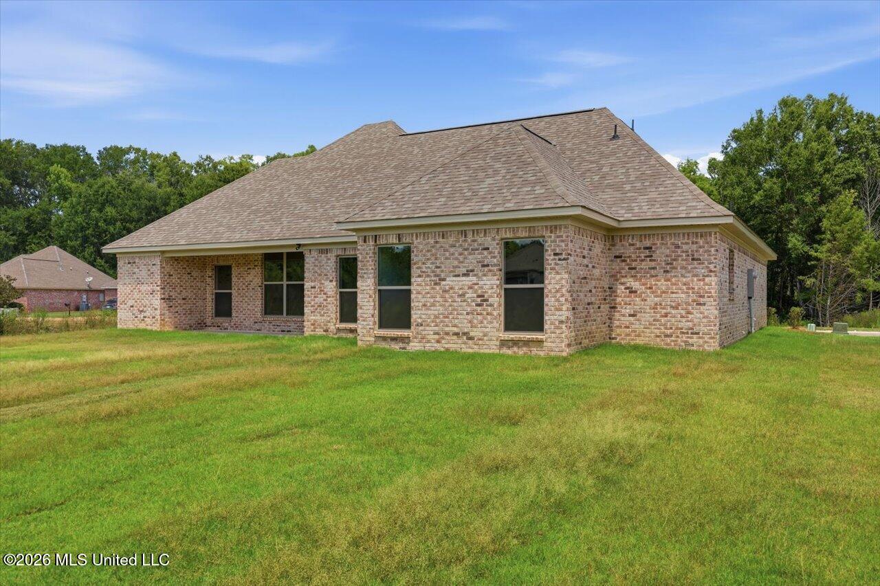 138 Stapleton Drive Property Photo 30