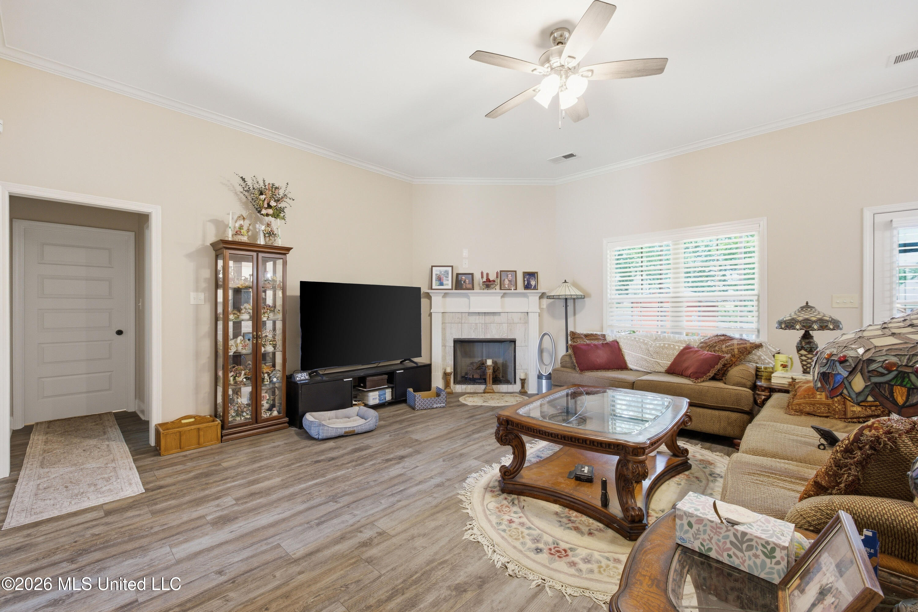 2512 Washington Woods Road Property Photo 8