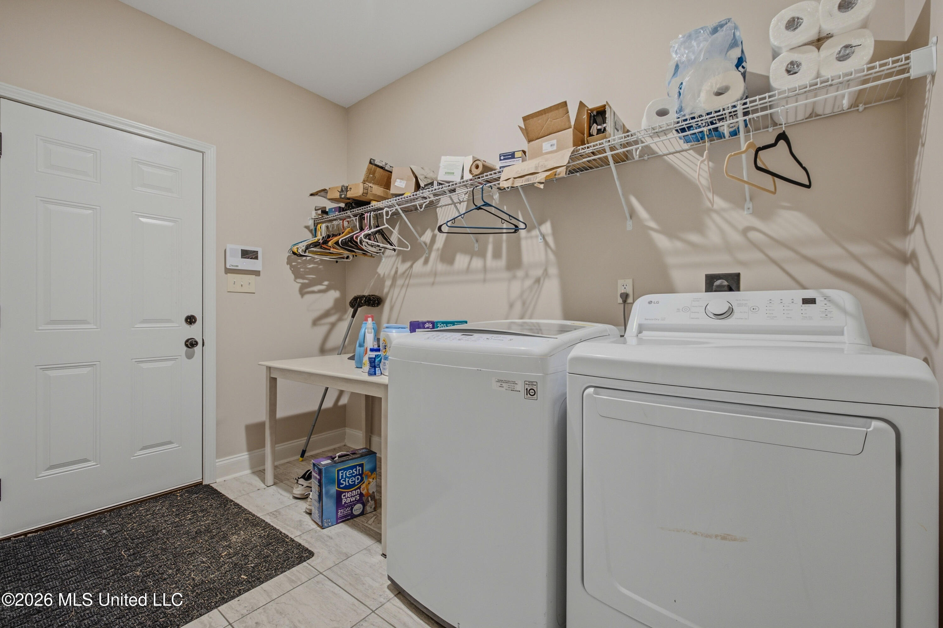 2512 Washington Woods Road Property Photo 17