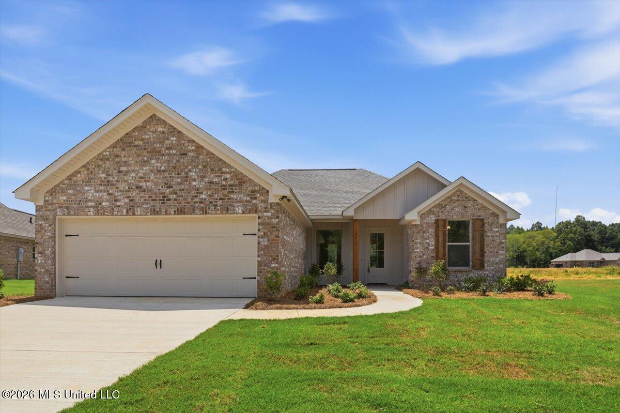 142 Stapleton Drive Property Photo 1