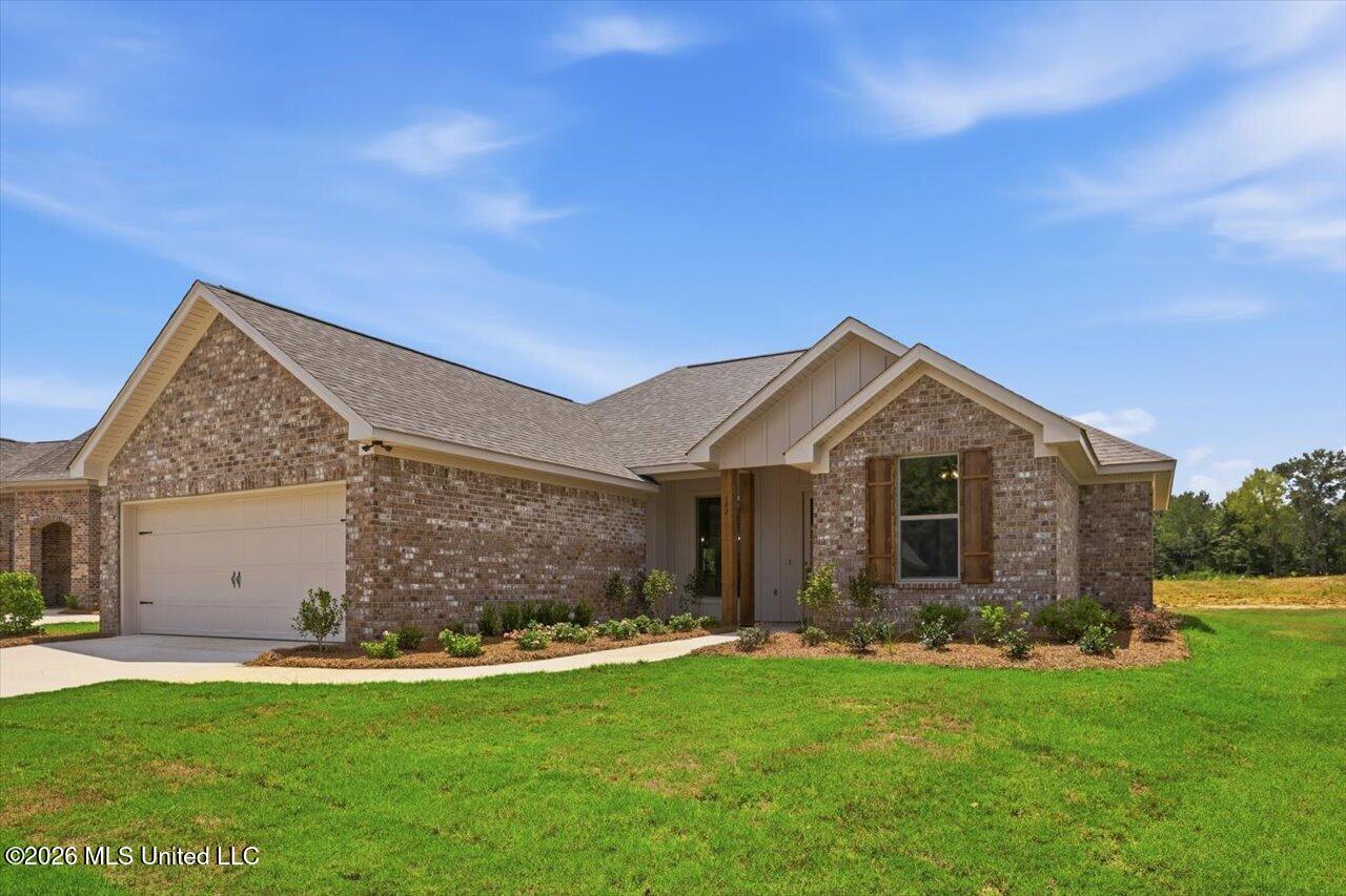 142 Stapleton Drive Property Photo 2