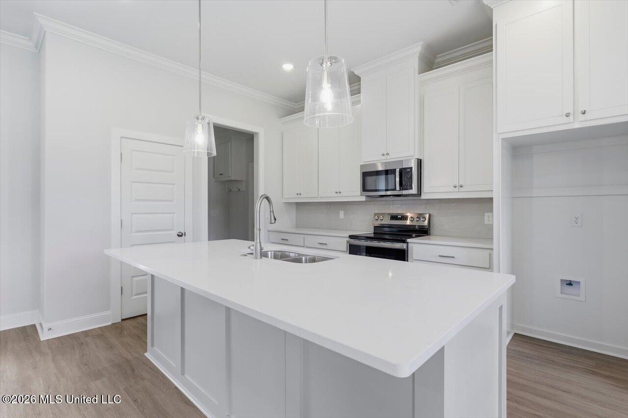 142 Stapleton Drive Property Photo 8