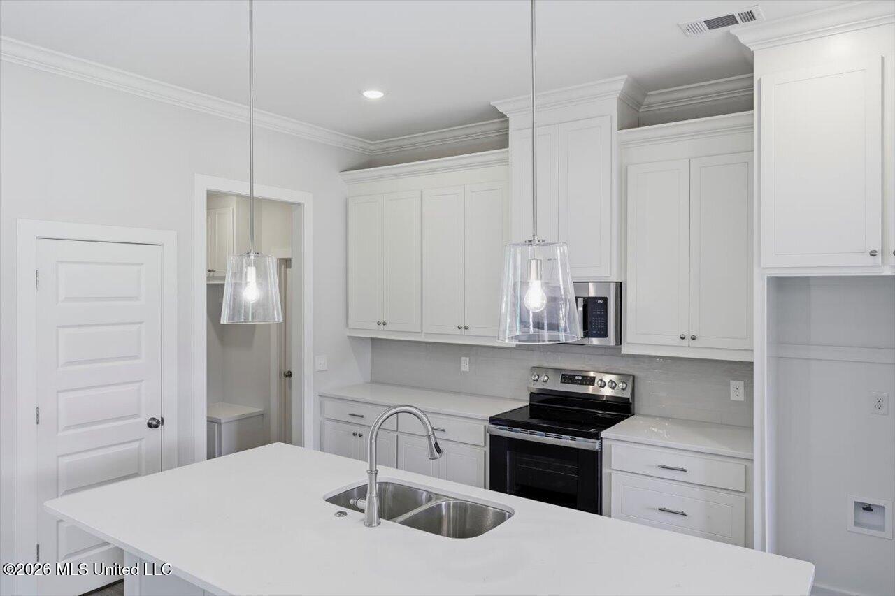 142 Stapleton Drive Property Photo 14