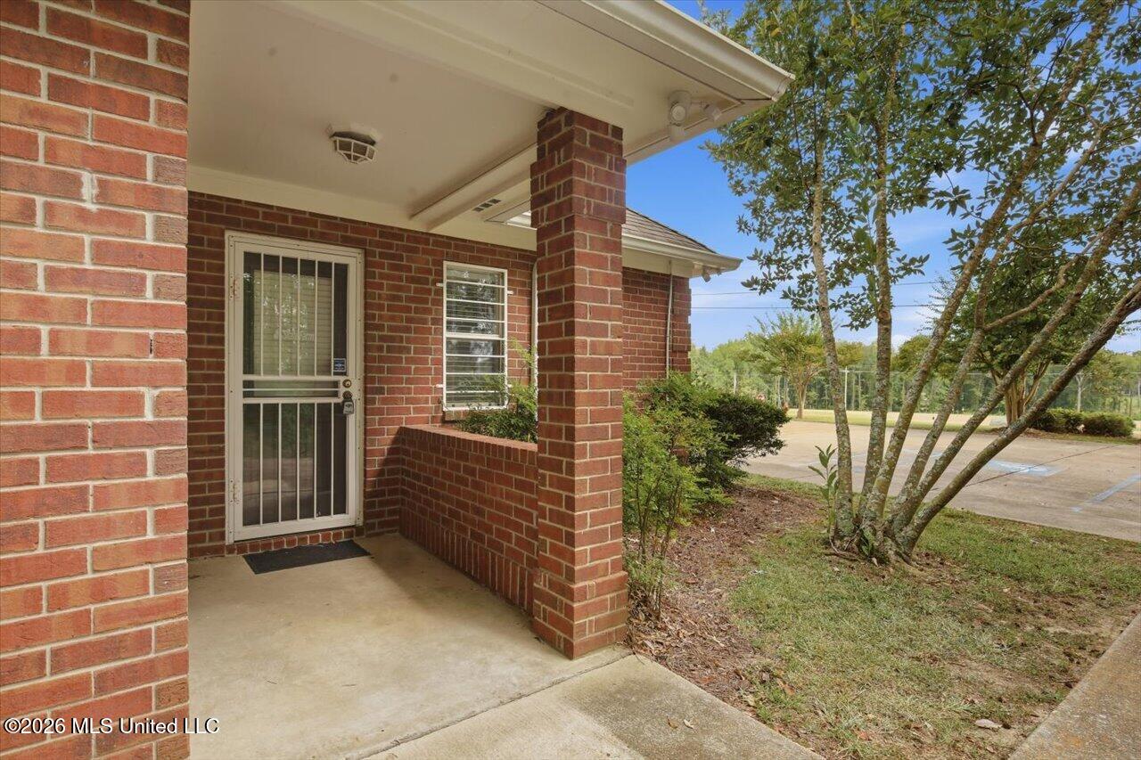 200 Forest View Drive Property Photo 24