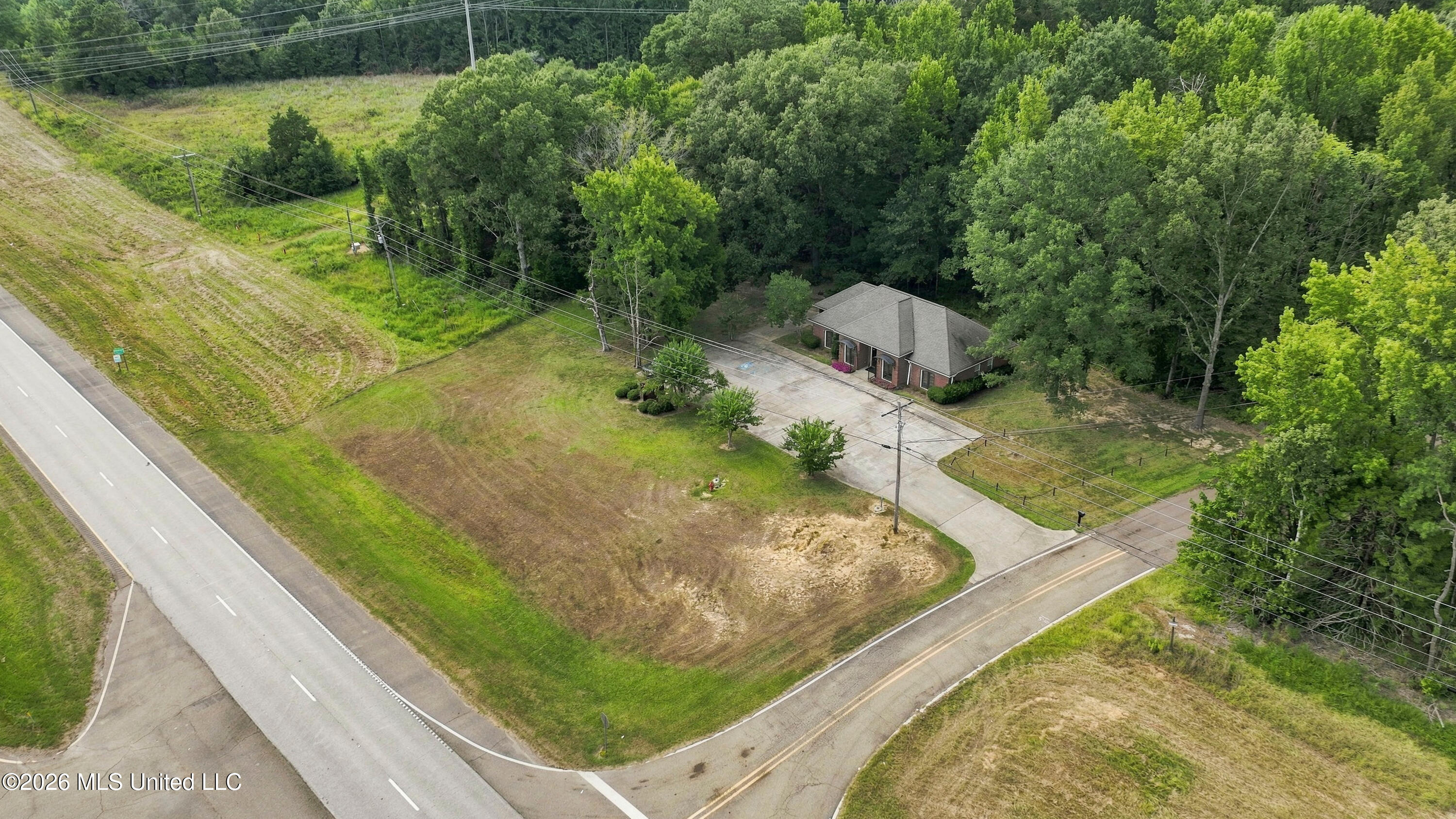 200 Forest View Drive Property Photo 27