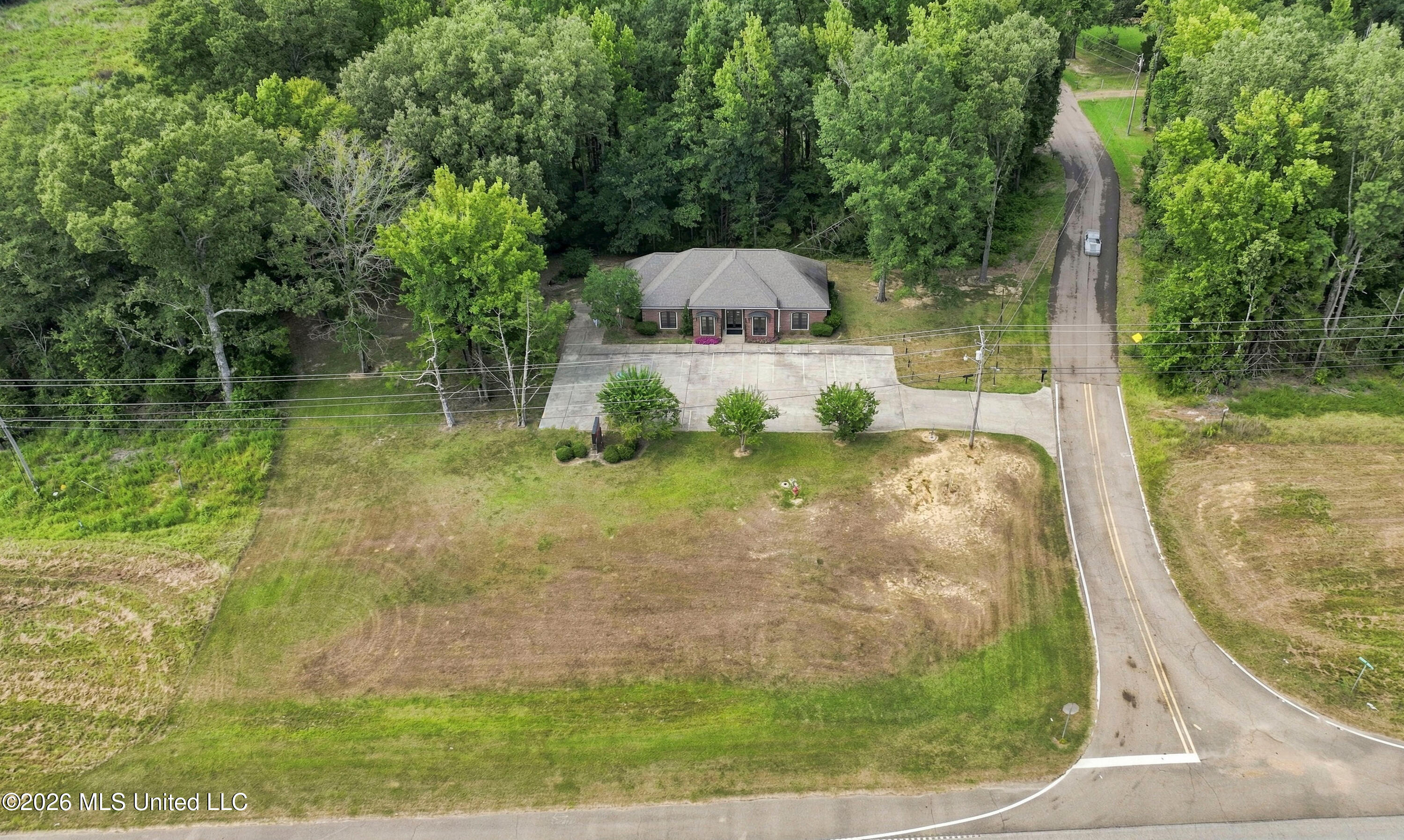 200 Forest View Drive Property Photo 28