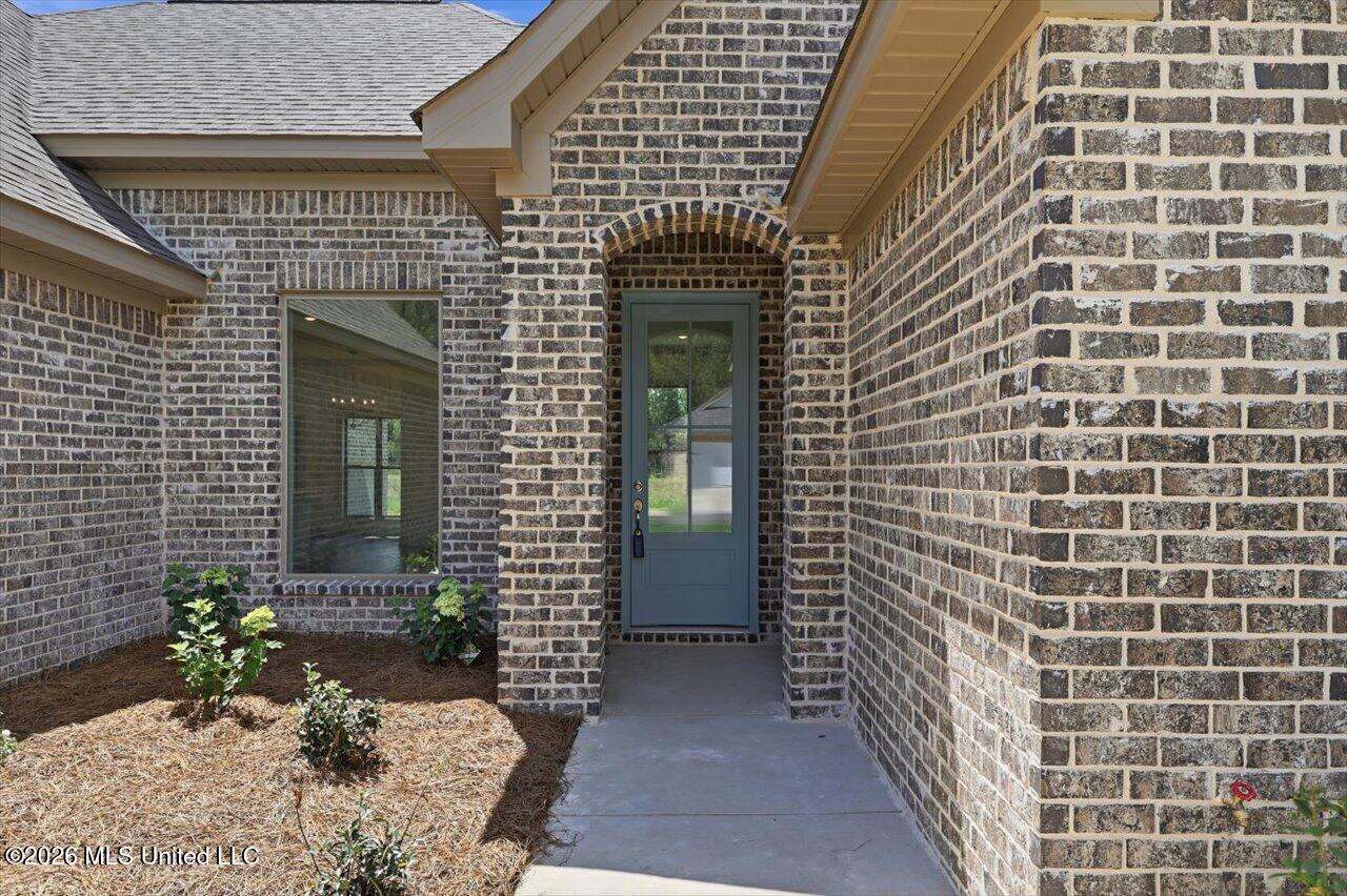 146 Stapleton Drive Property Photo 3