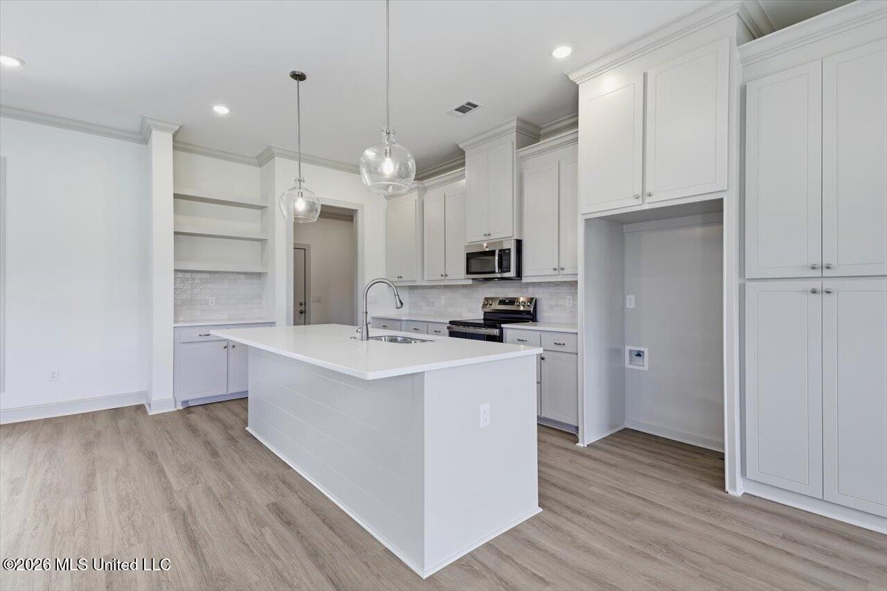 146 Stapleton Drive Property Photo 8