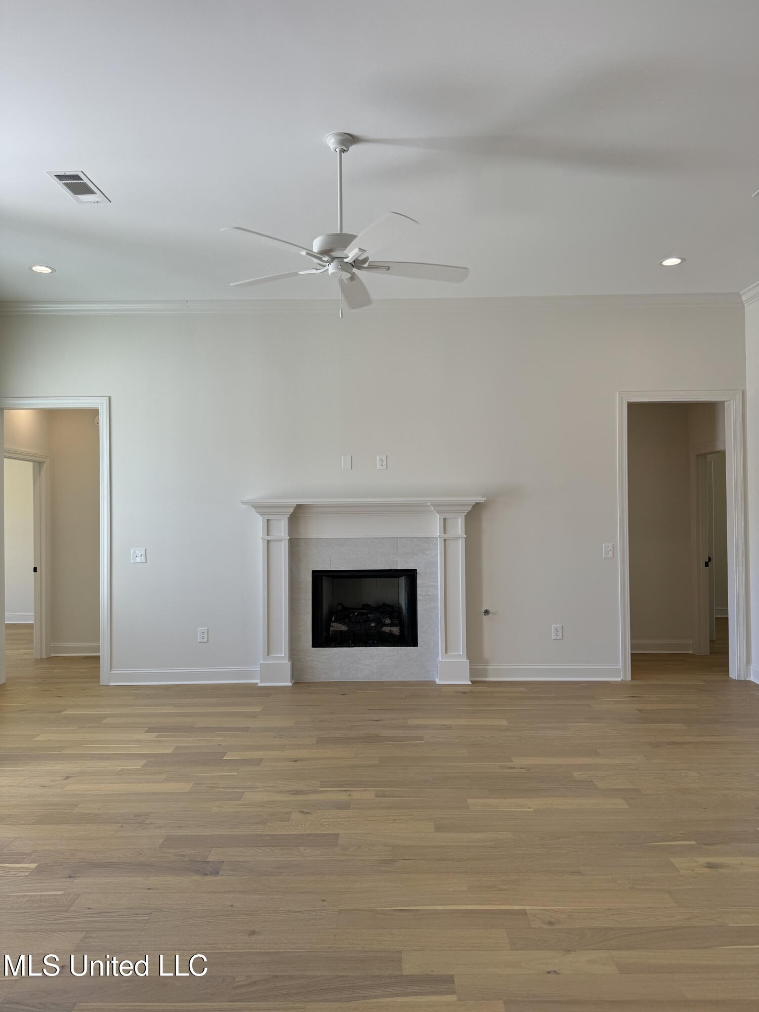 412 Butternut Drive Property Photo 3