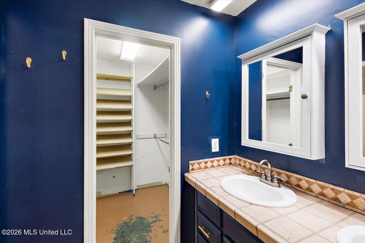 44 Sunline Court Property Photo 15