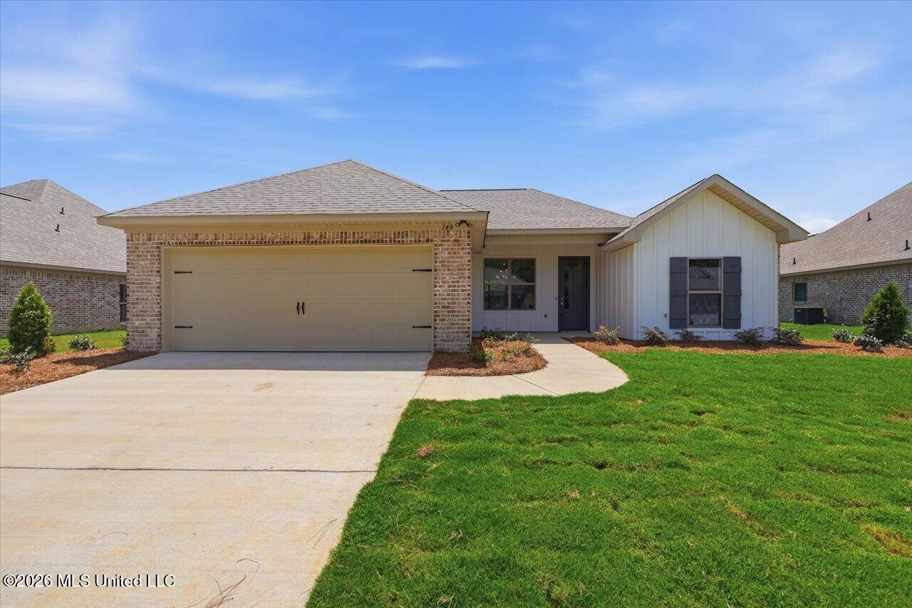 148 Stapleton Drive Property Photo 2