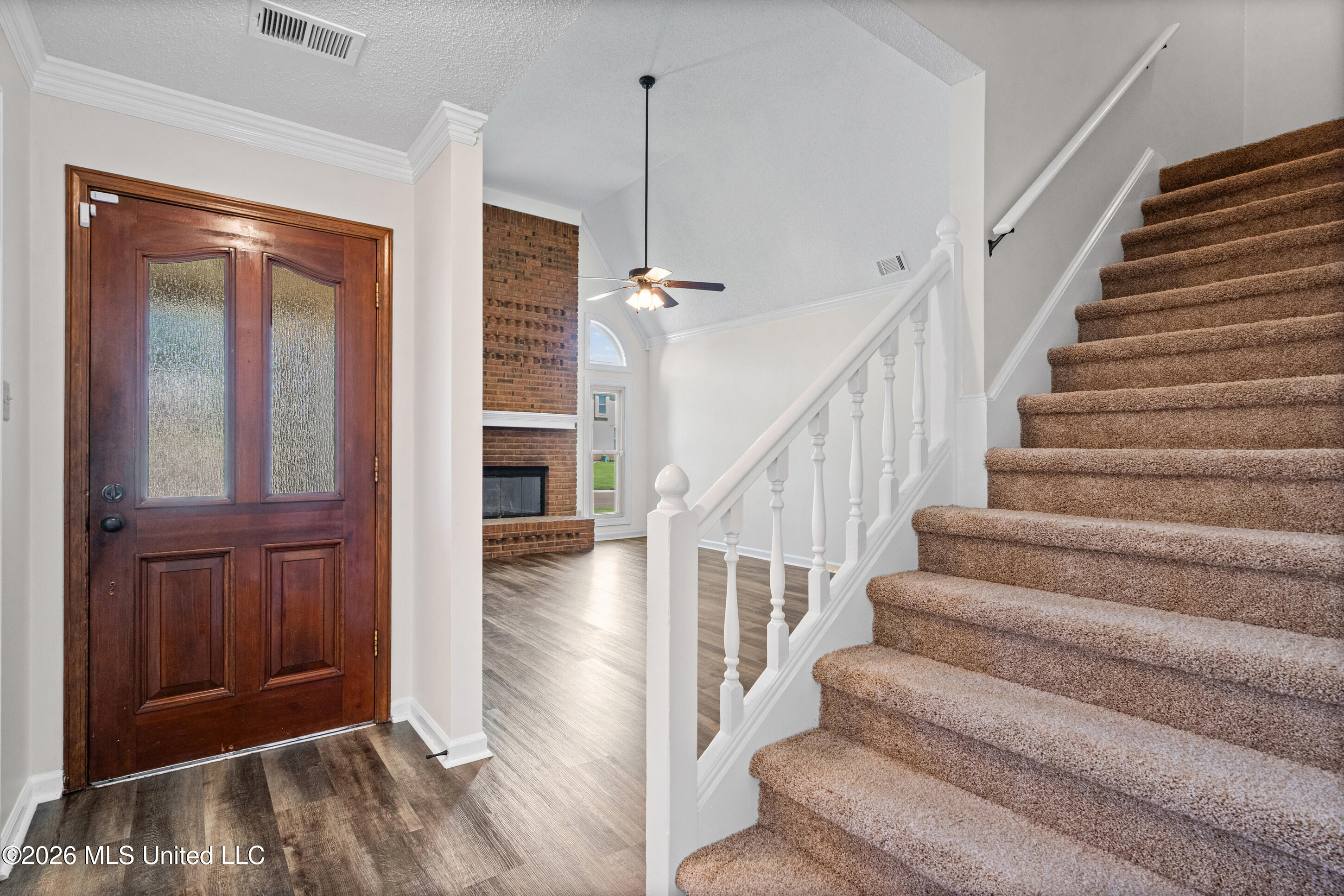 7264 Flower Creek Drive Property Photo 7