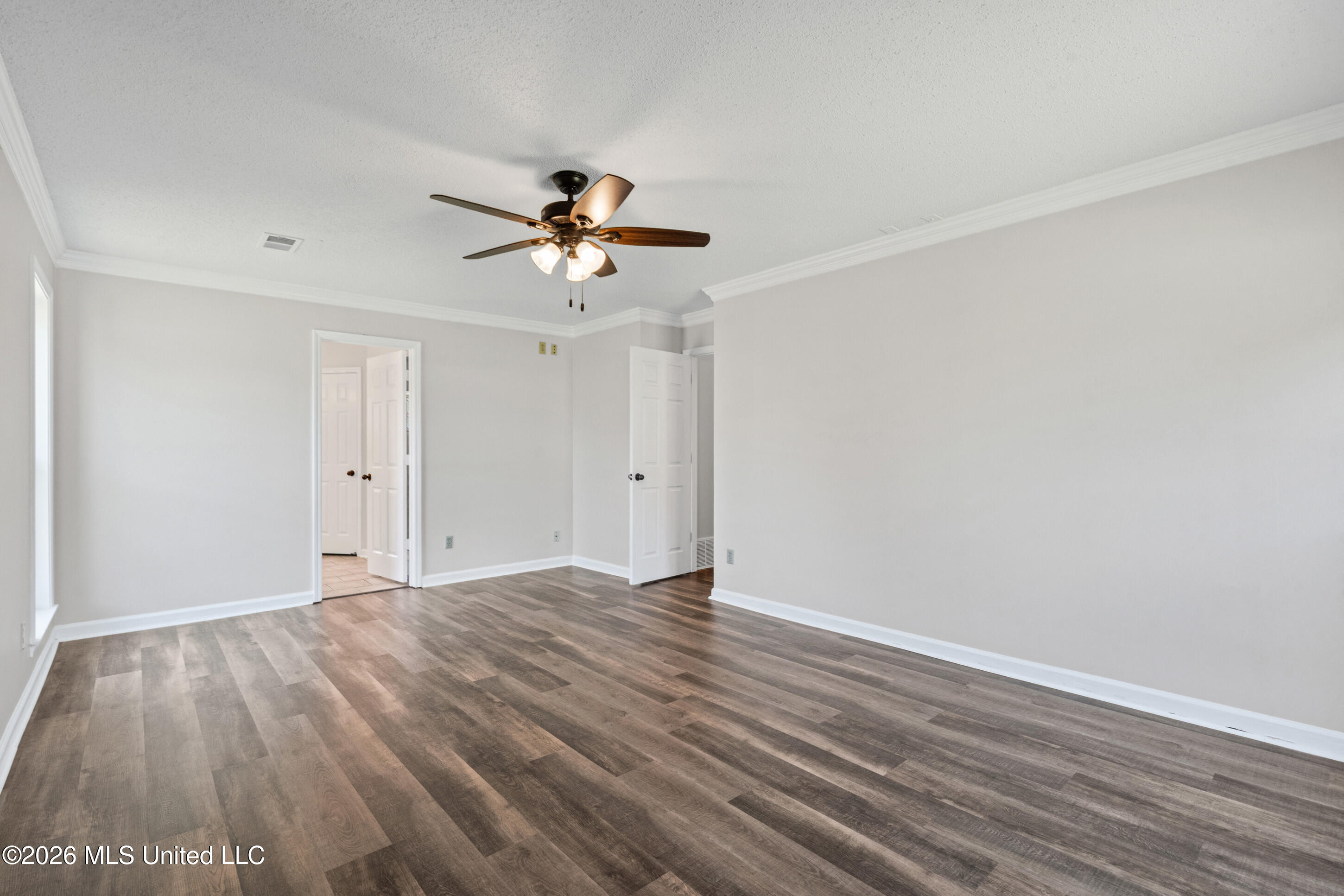7264 Flower Creek Drive Property Photo 15