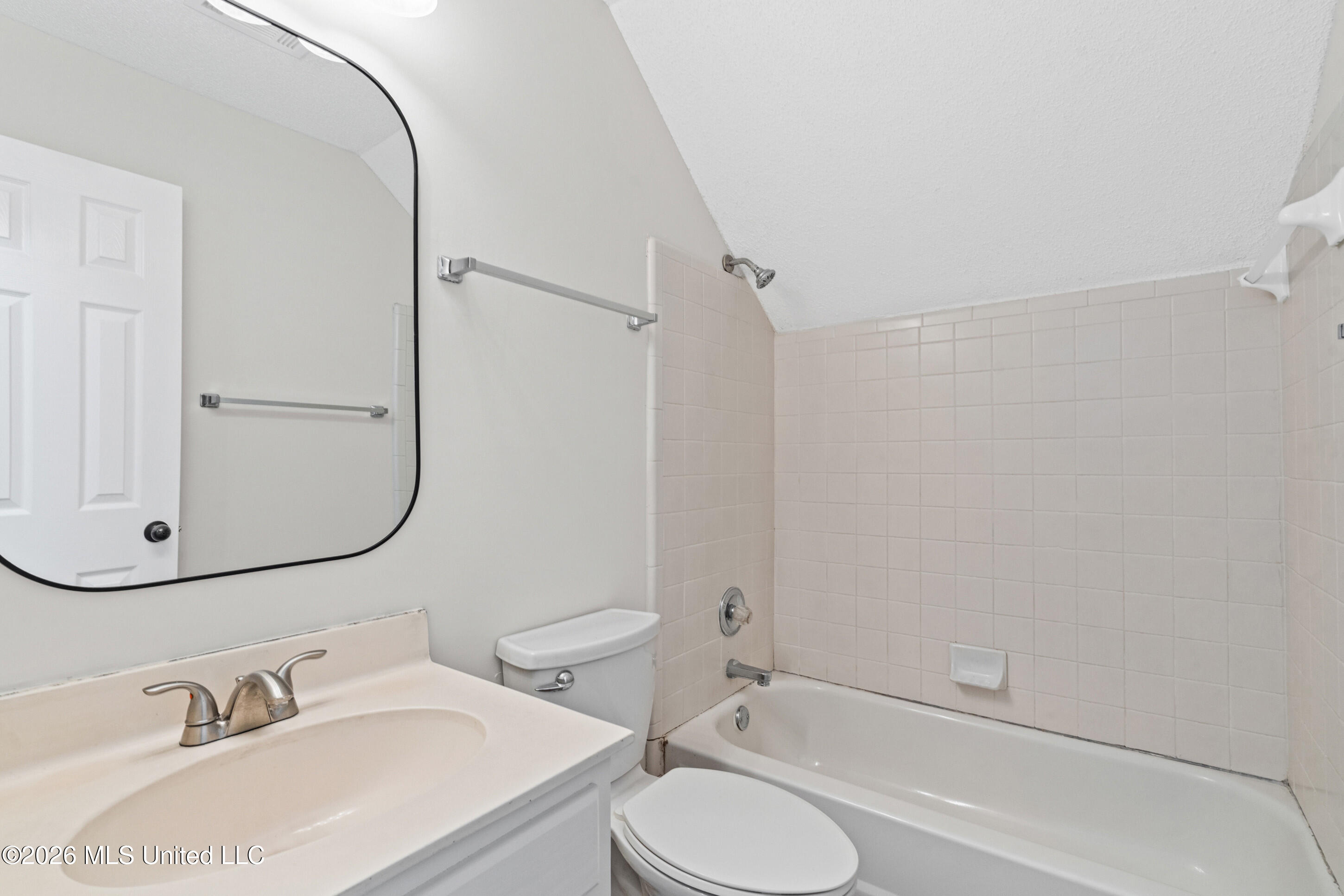 7264 Flower Creek Drive Property Photo 17