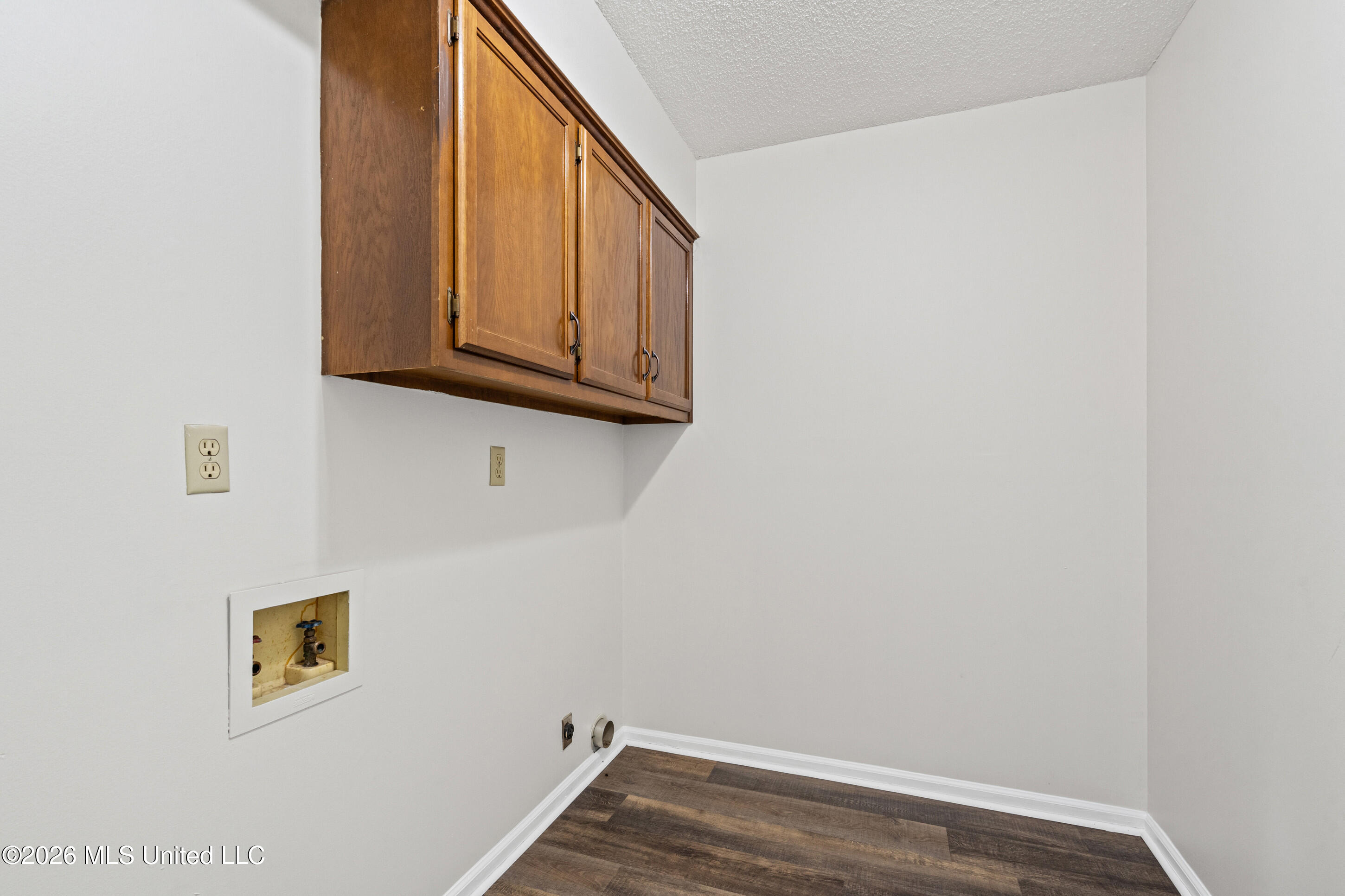 7264 Flower Creek Drive Property Photo 25