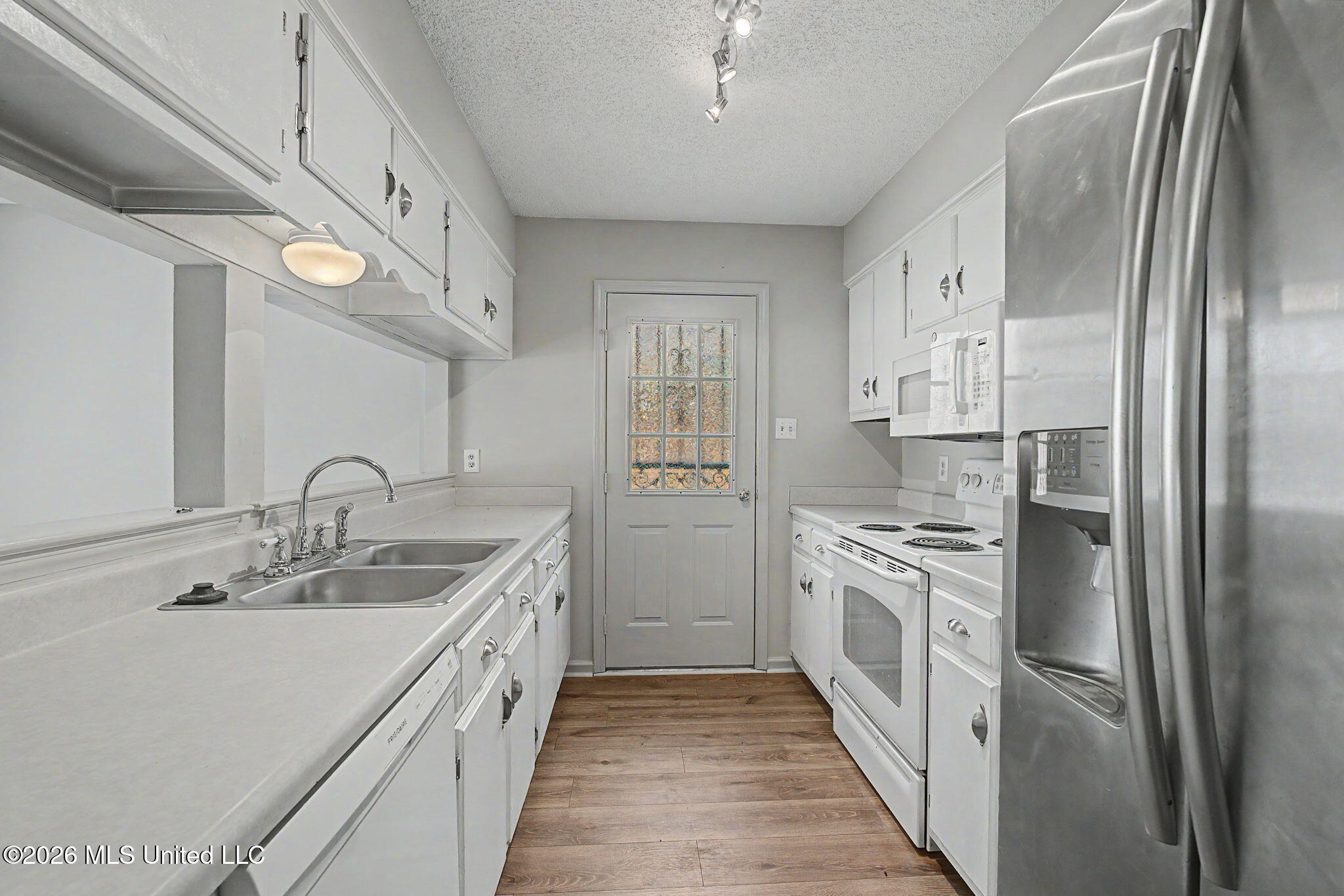 5790 E Garden Walk Property Photo 8