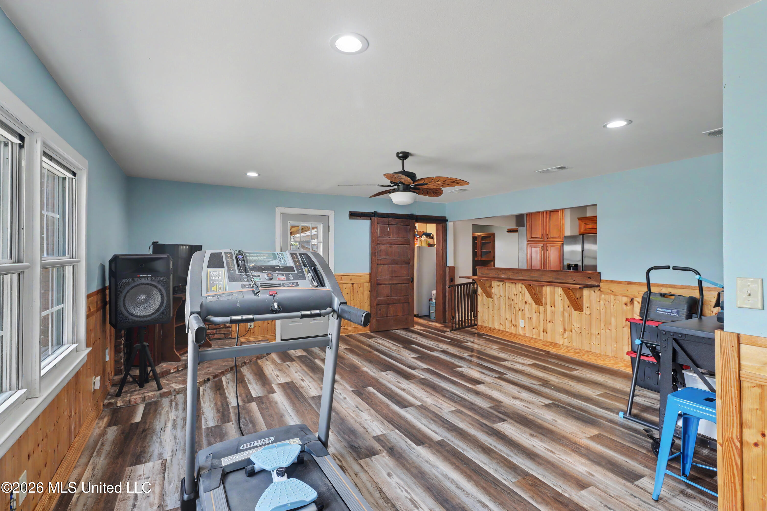 20 Woodglen Drive Property Photo 8