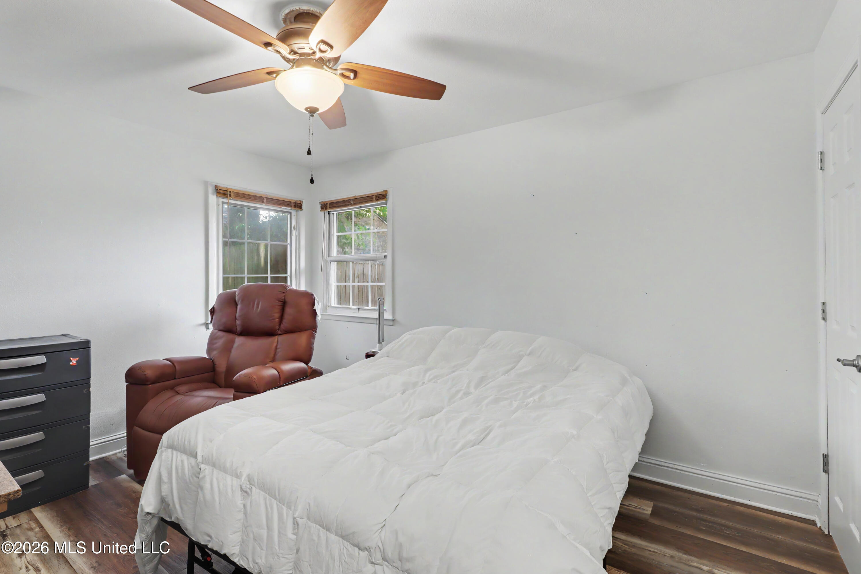 20 Woodglen Drive Property Photo 12