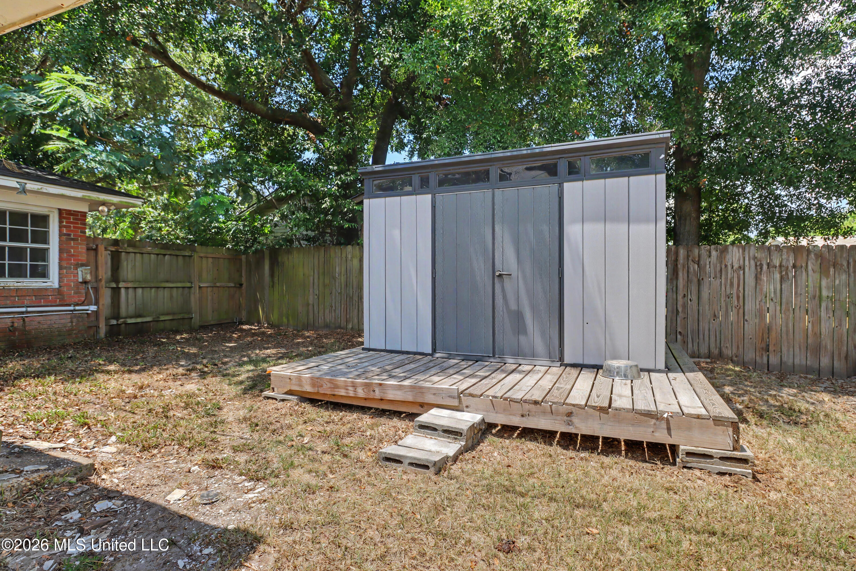 20 Woodglen Drive Property Photo 22