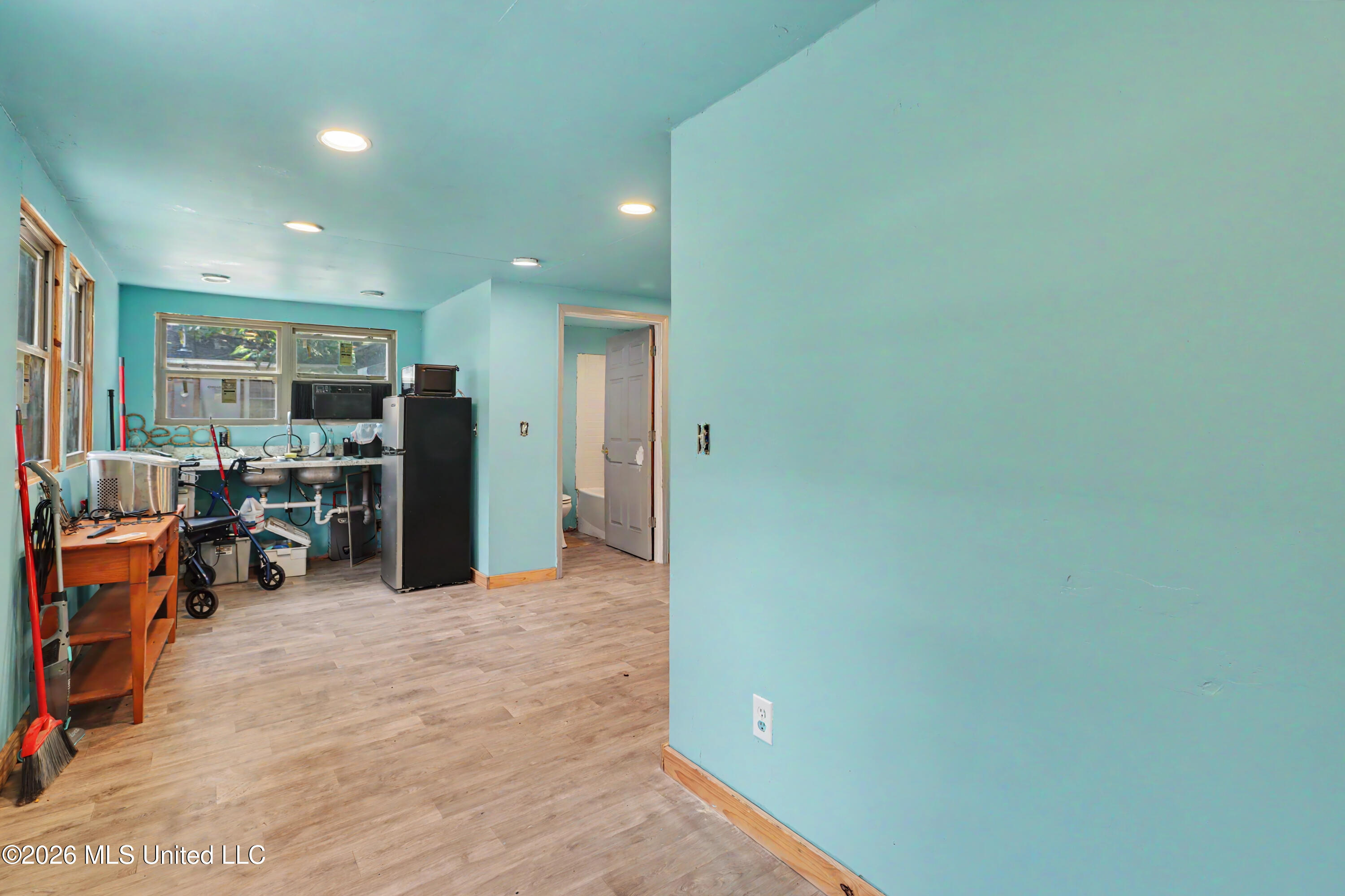 20 Woodglen Drive Property Photo 24