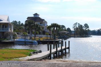 Holly Point Property Photo 8