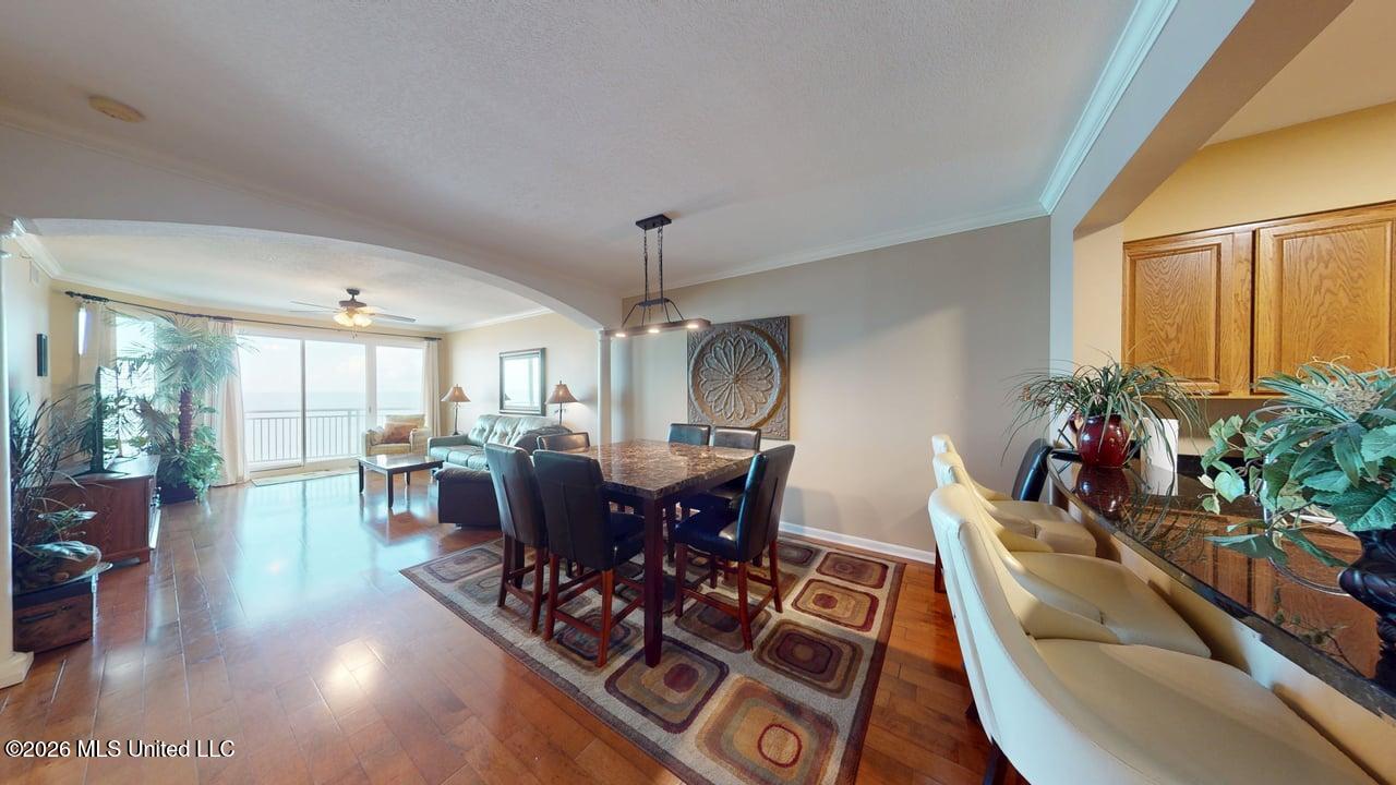 2230 Beach Drive Property Photo 7
